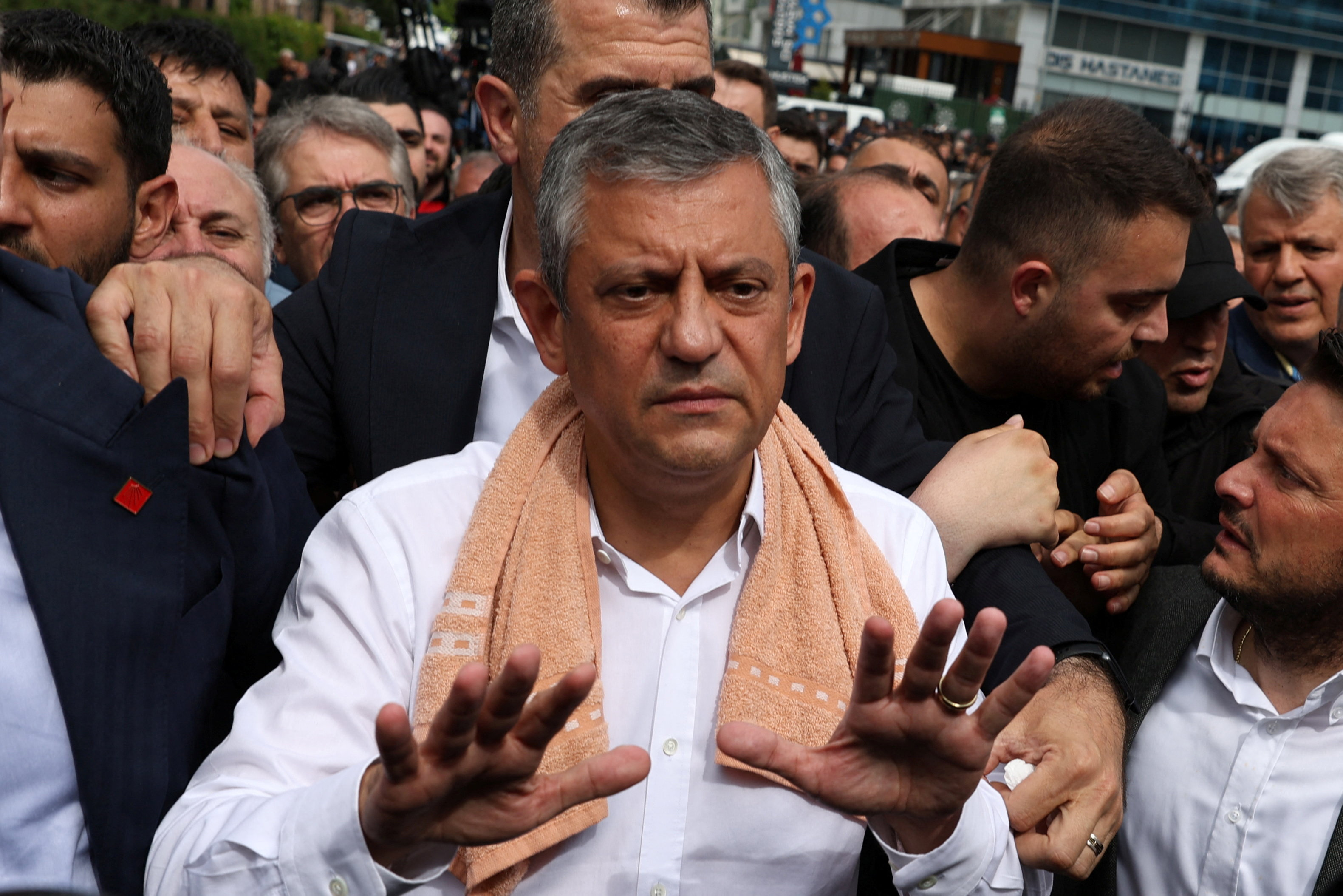cover Turkey&#8217;s opposition leader to form new party to challenge Erdogan