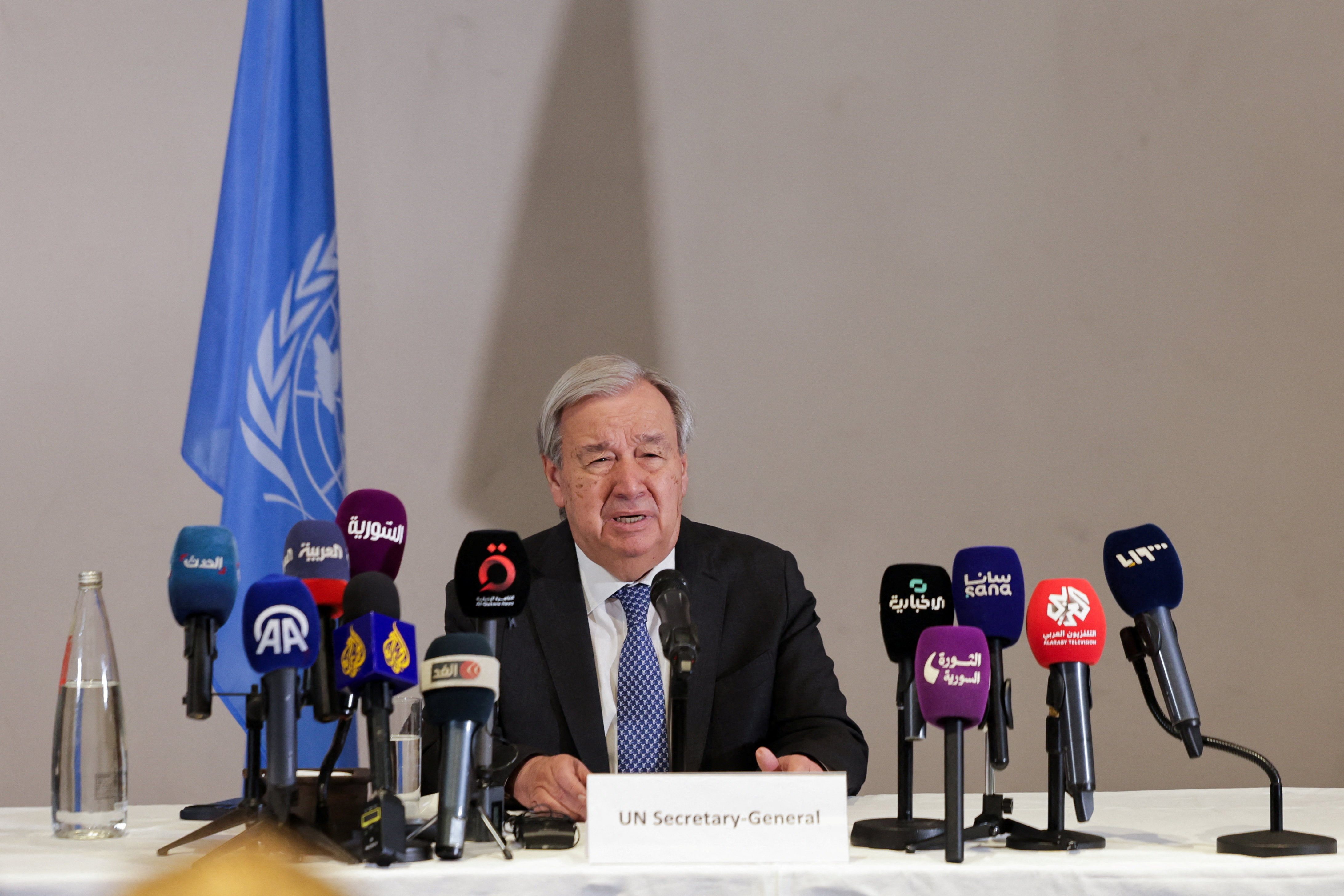 cover Guterres to meet Cypriot leaders ‘to advance peace process’