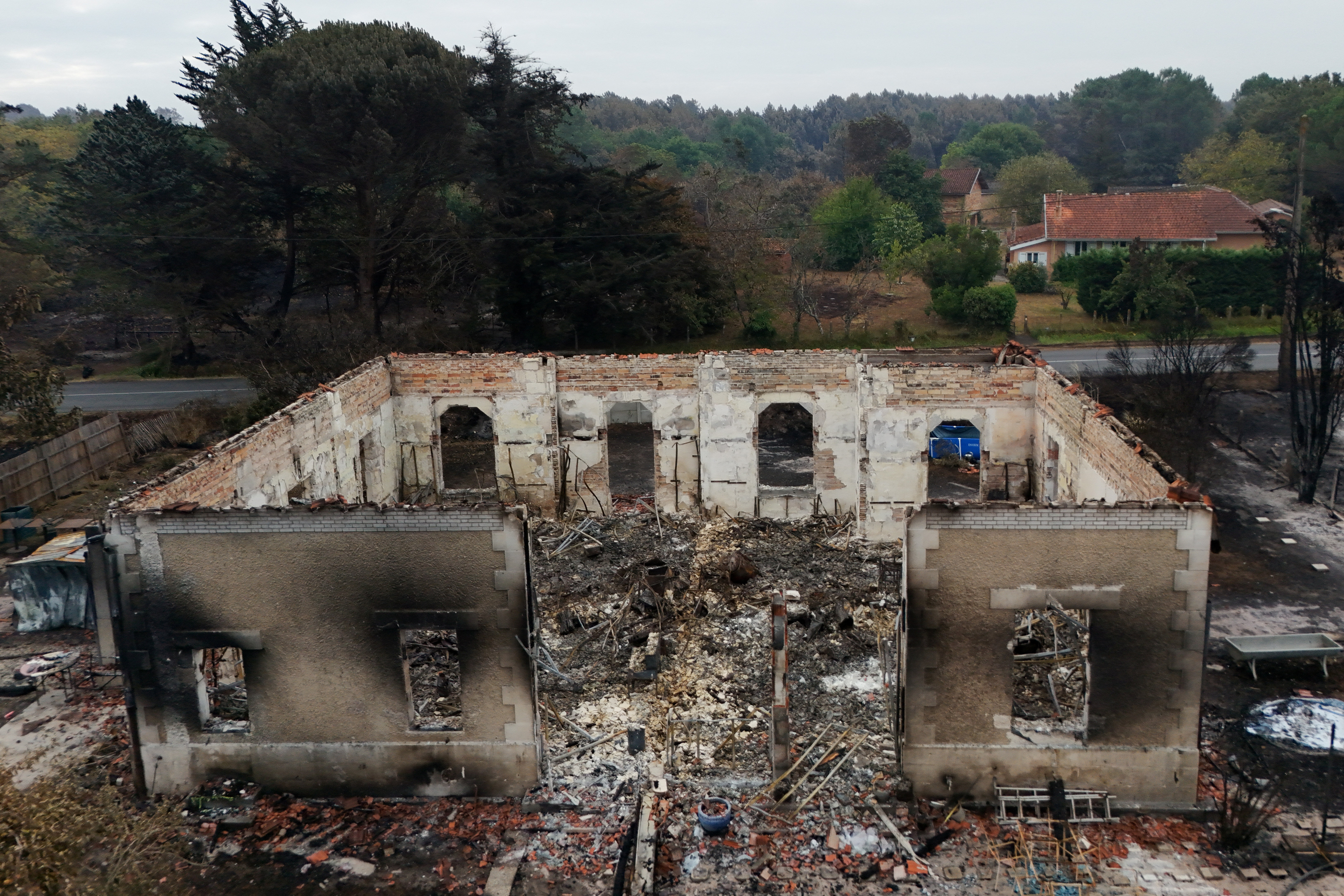 cover France braces for fourth major heatwave as crews tackle Bordeaux blaze