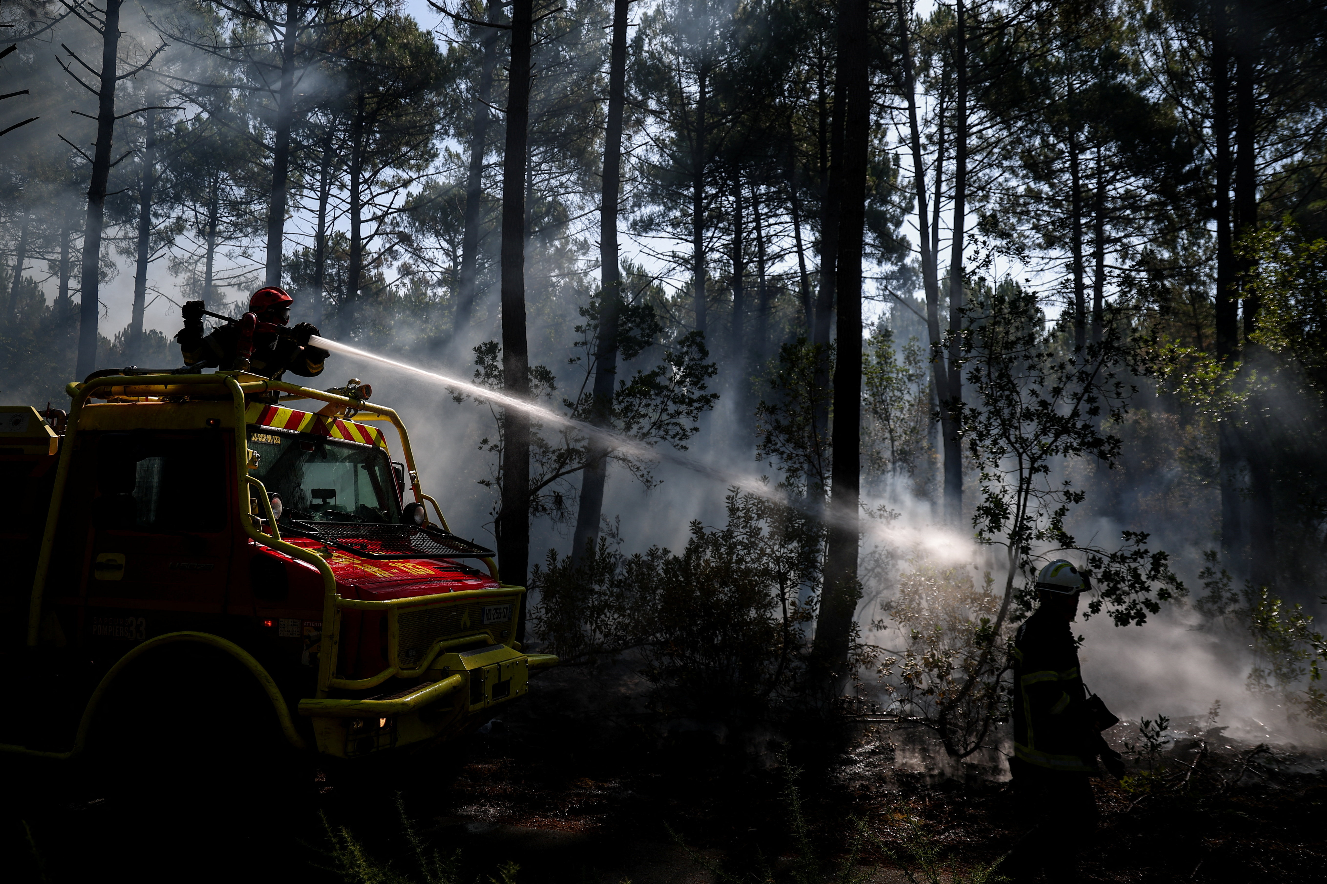 image France, Spain make headway against huge blazes as new heatwave looms