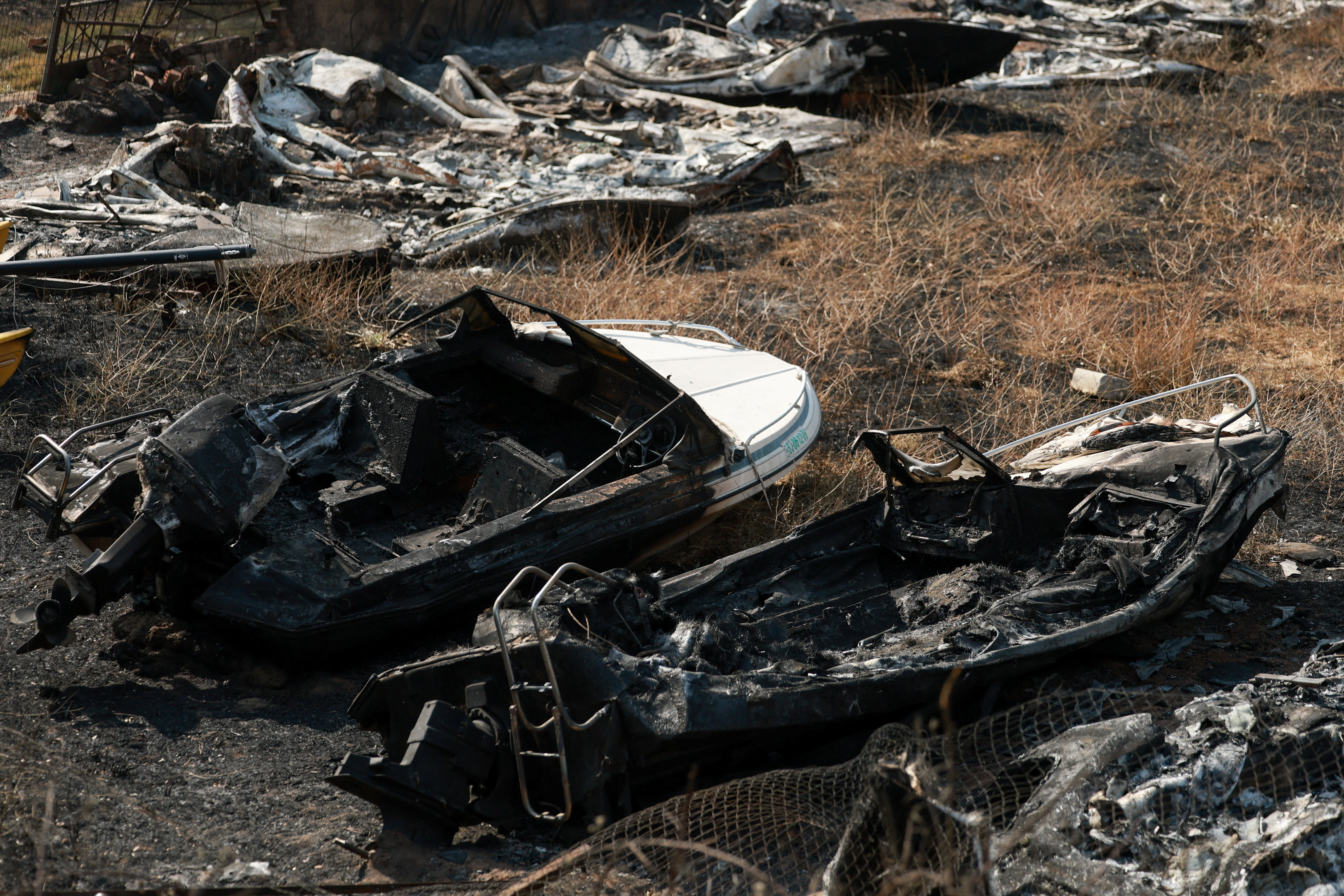 cover Firefighters in France, Spain scramble to contain blazes as new heatwave looms