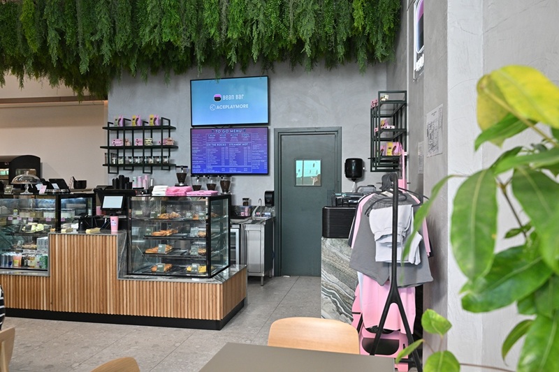 cover New Bean Bar opens in Linopetra Alphamega hypermarket