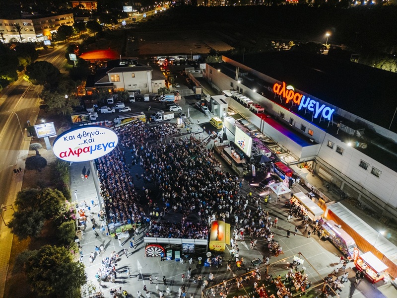 cover World Cup grand finale came alive at Alphamega