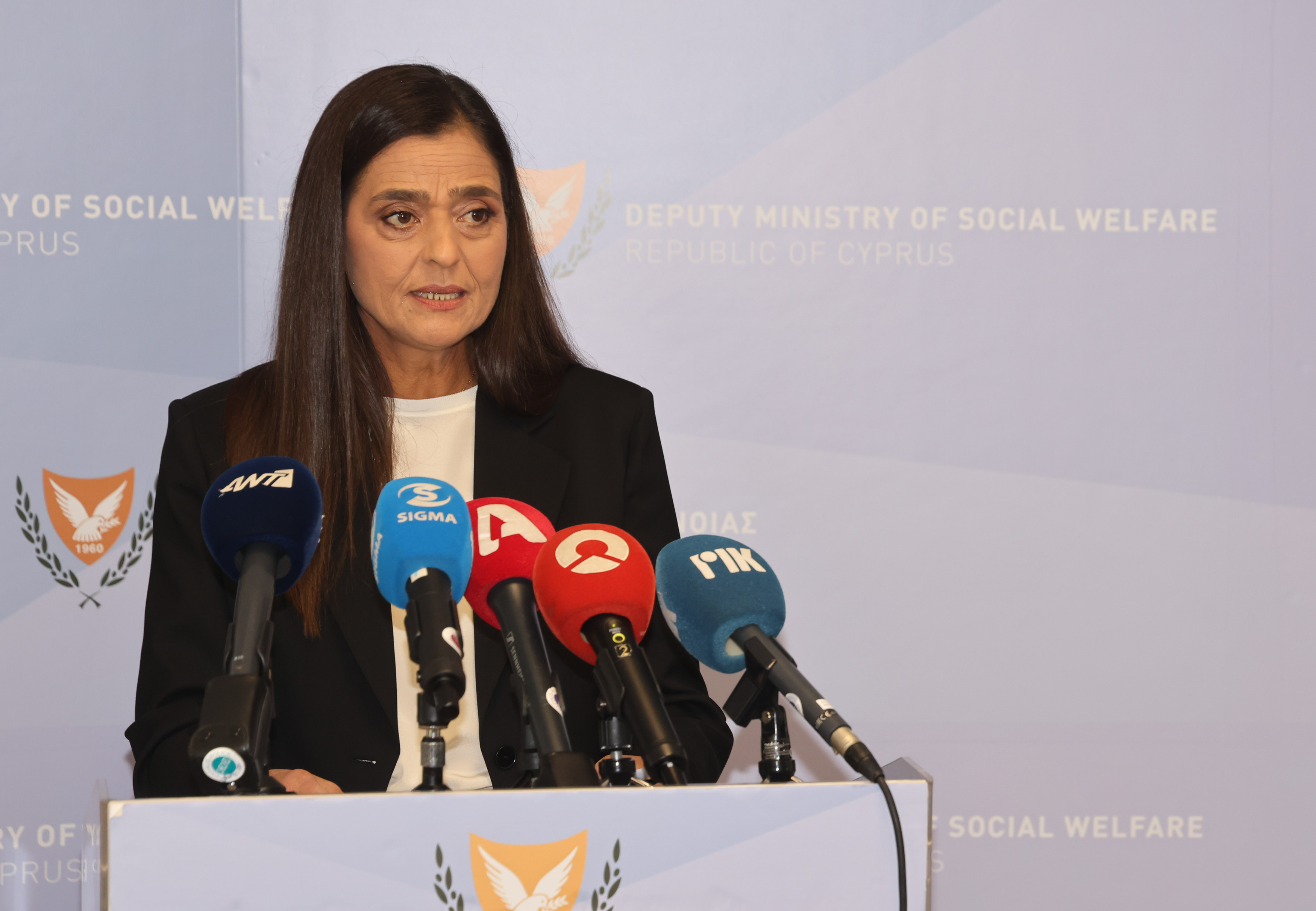 cover Neighbourhood social worker successful but more to be done
