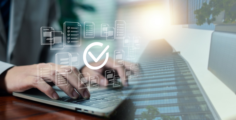 cover Businesses turn to smaller software tools to cut IT costs