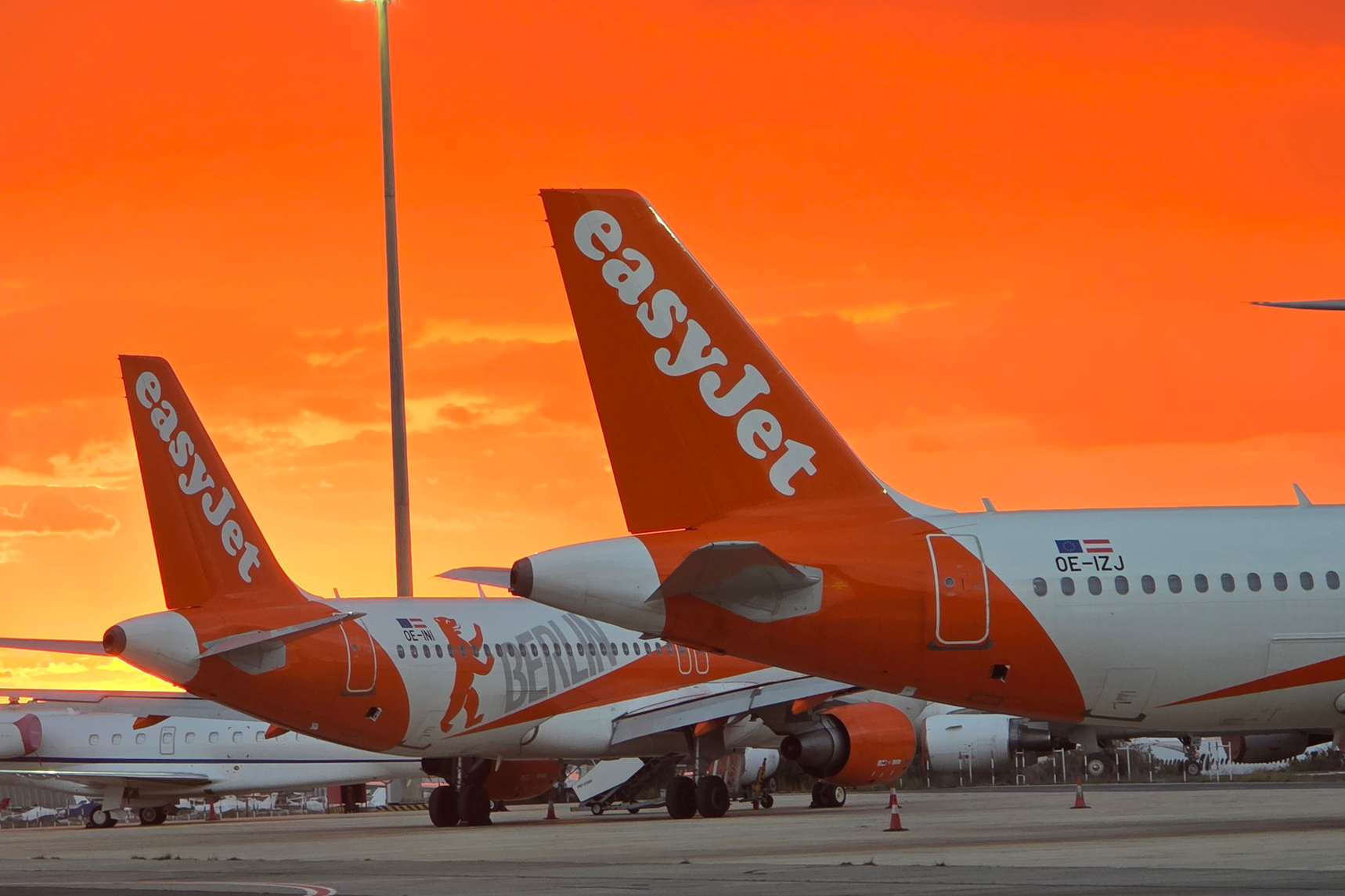 cover Cyprus wins long-term easyJet contract