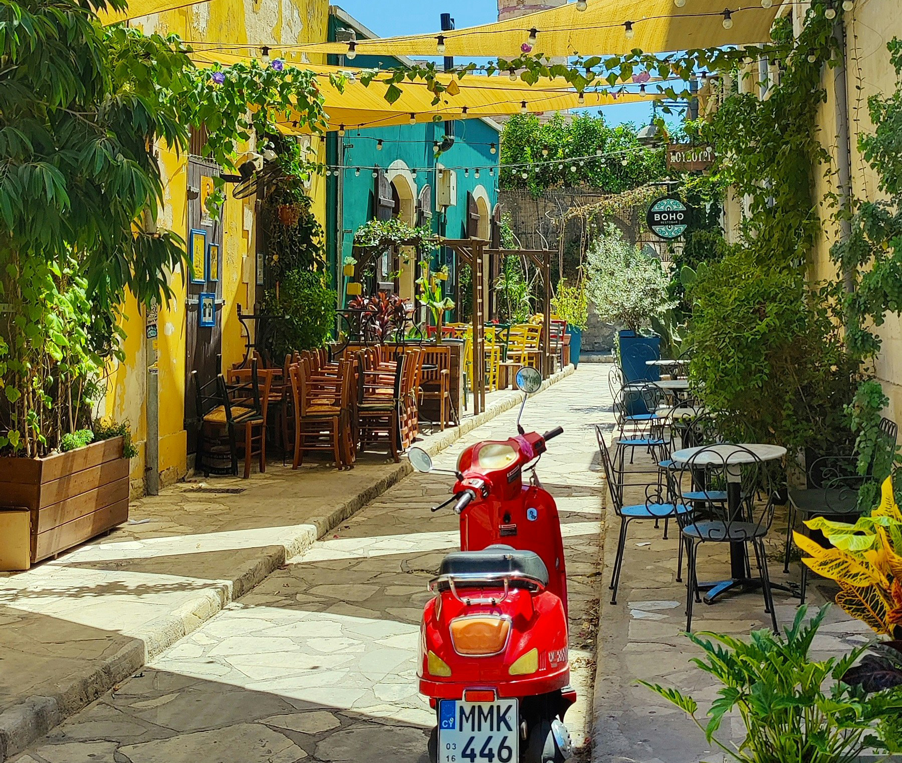 cover Why are Cyprus homes losing their colour?