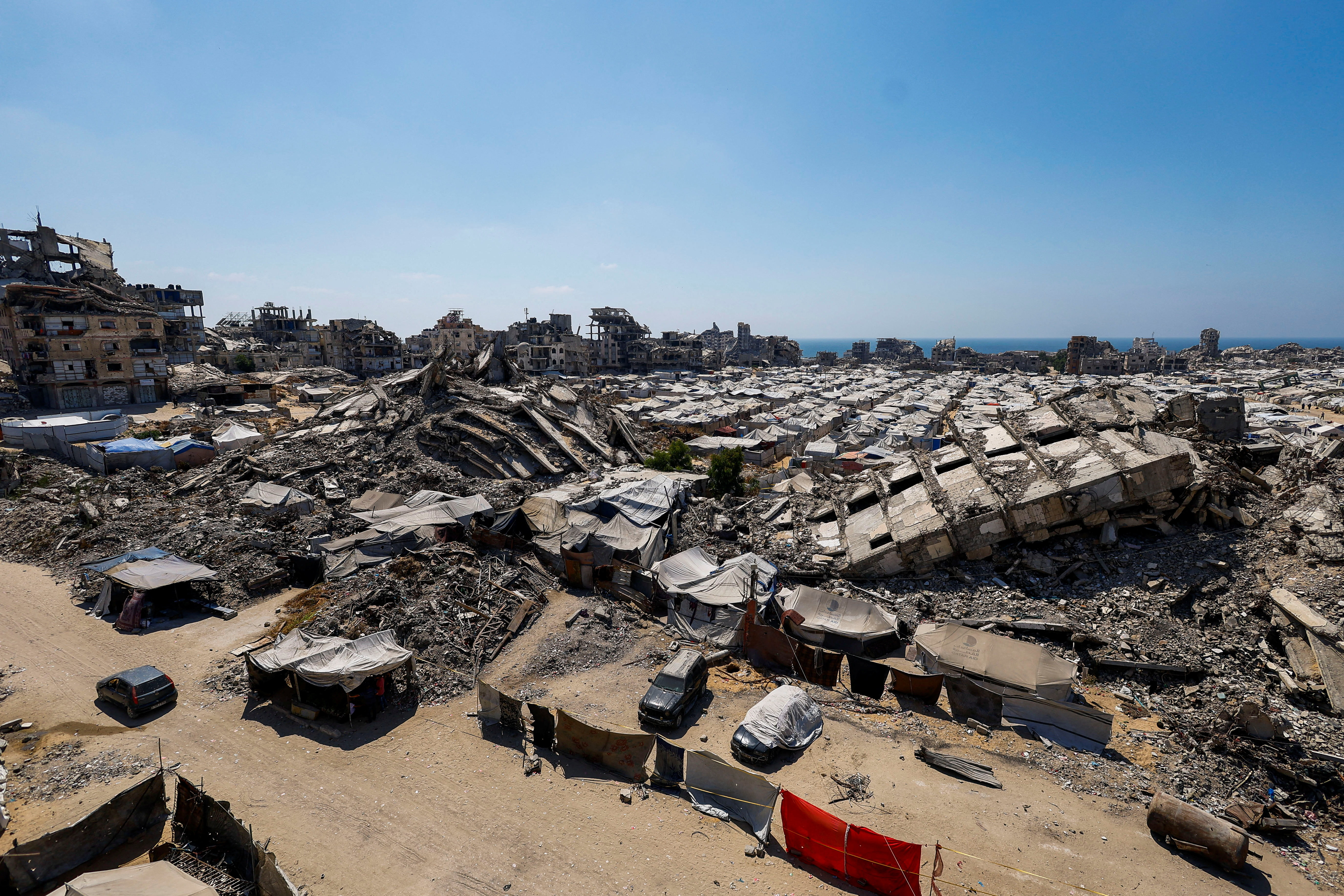 cover Hamas dissolves Gaza government, presses for progress on stalled peace plan