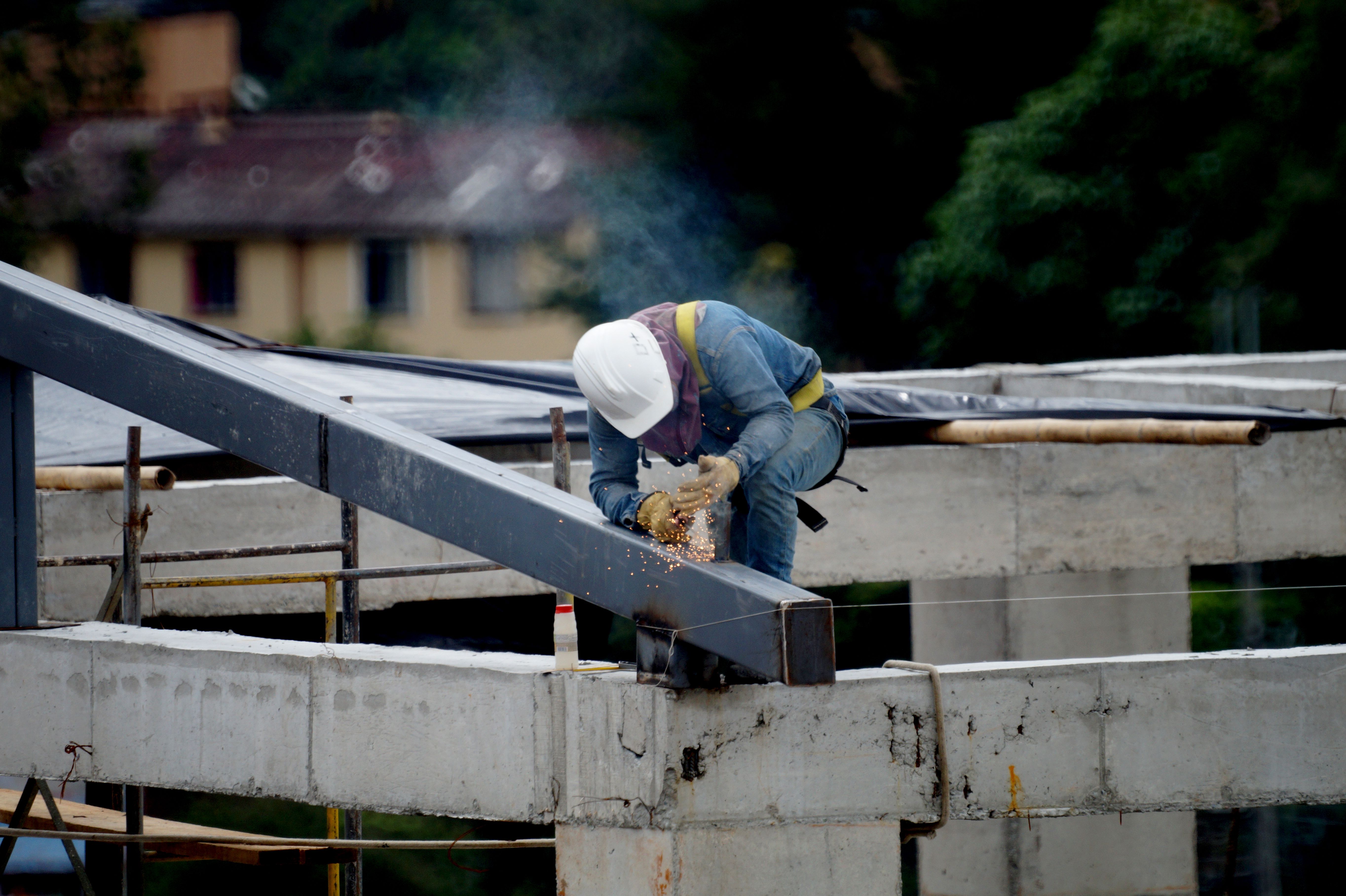 cover Best contractor of record providers in 2026