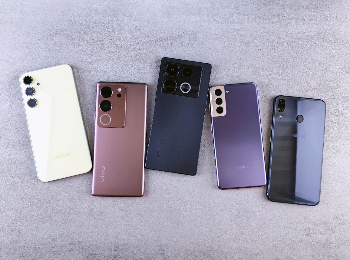 image Global smartphone shipments fall as memory crisis reshapes market