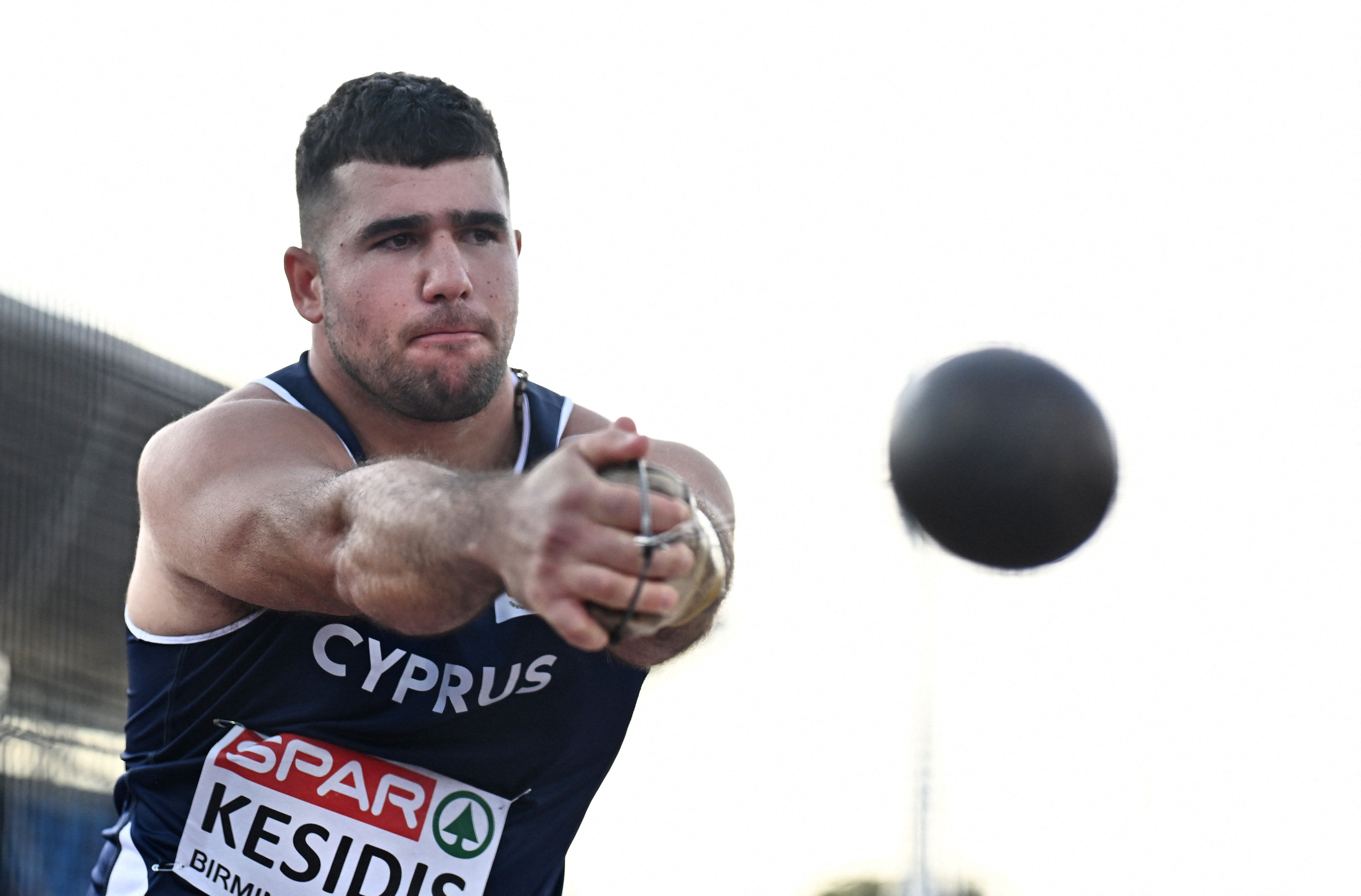 cover Kesidis finishes last in European hammer final