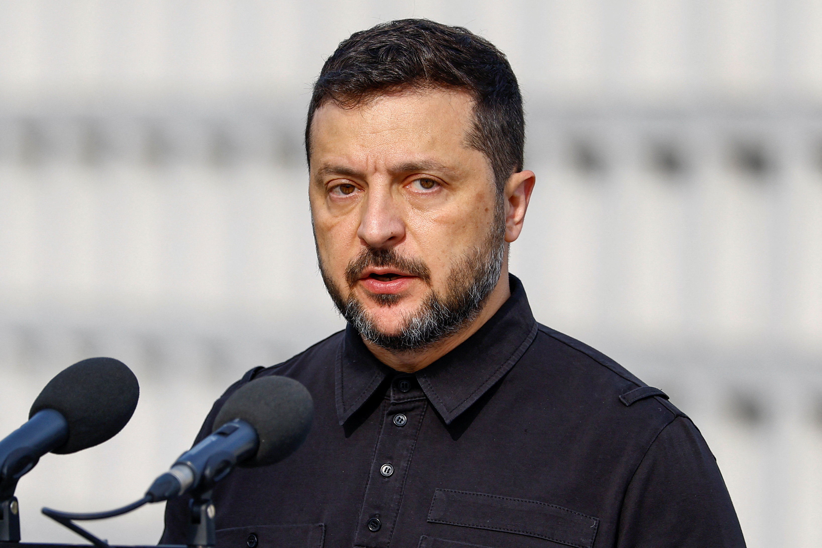 cover Wartime election would &#8216;destroy&#8217; Ukraine, Zelenskiy says