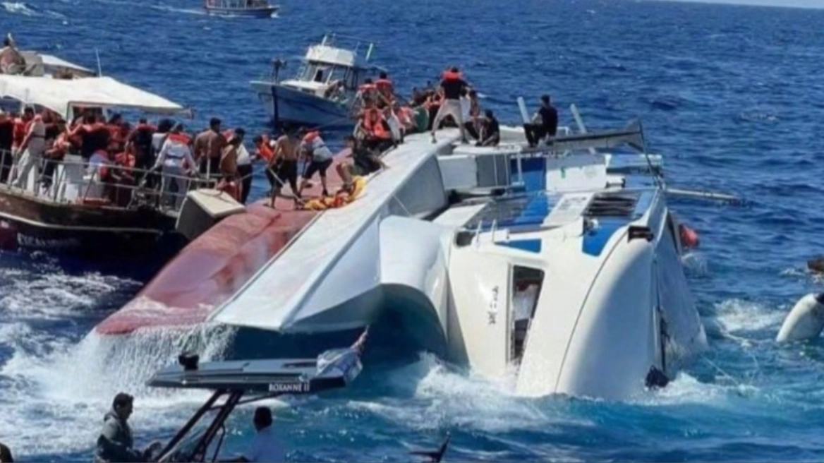 cover Stelios Foundation offers €260,000 to ferry victims’ families