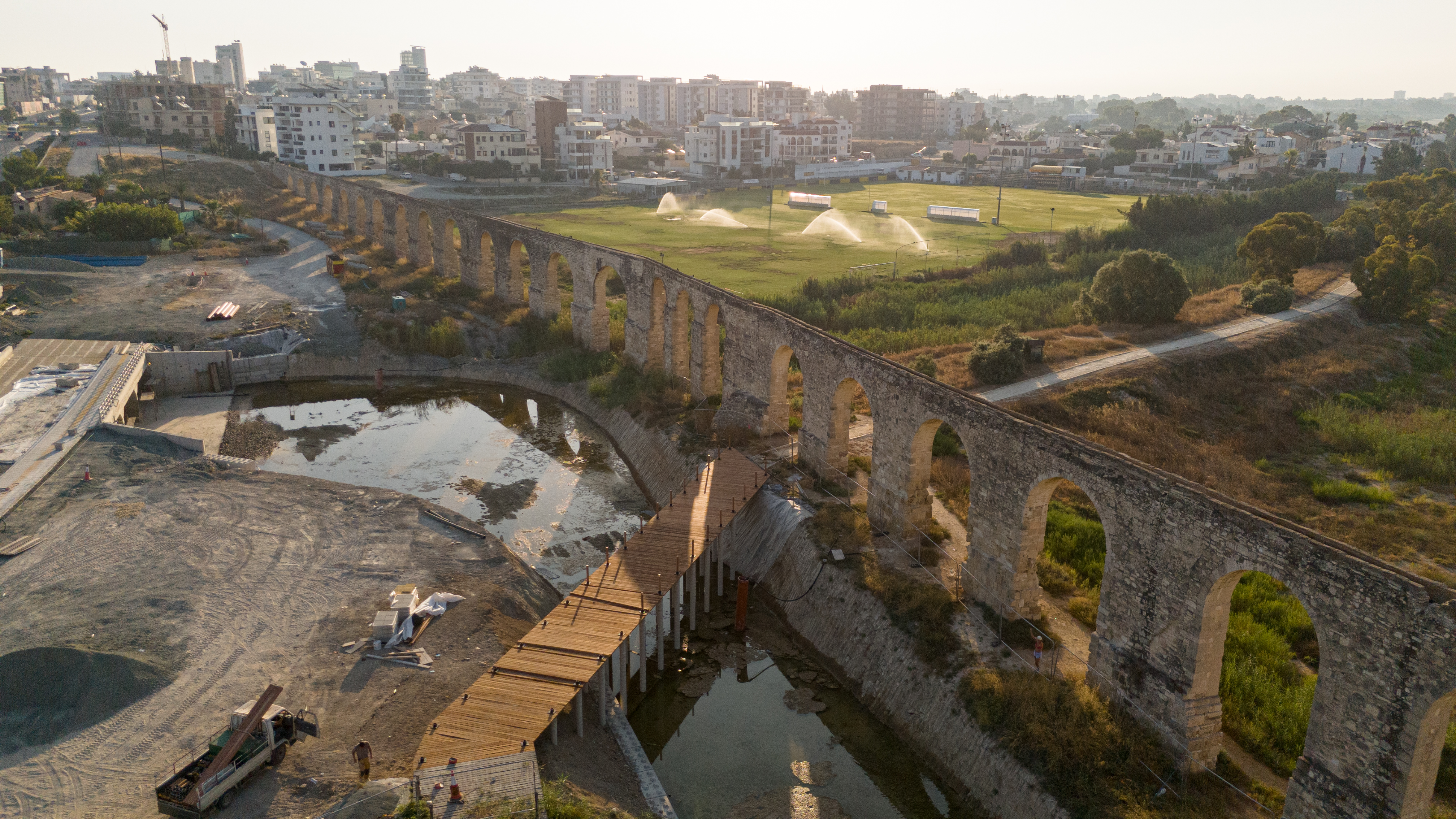 cover Larnaca offers €300,000 for new flood protection design