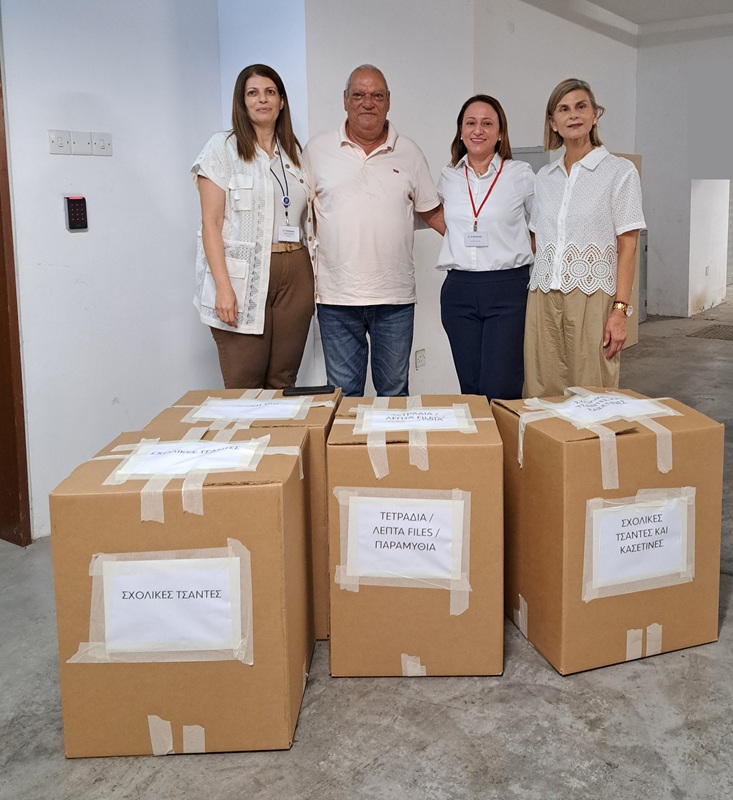 Eurobank staff participate in drive to get school supplies to needy children