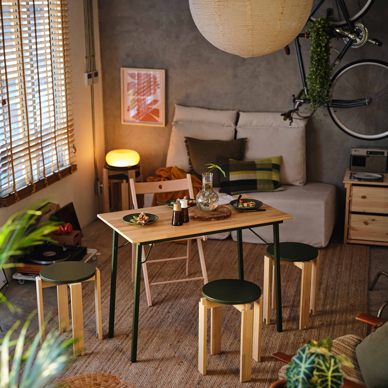 cover IKEA&#8217;s new limited edition KOMPISHÄNG collection designed for life on the move