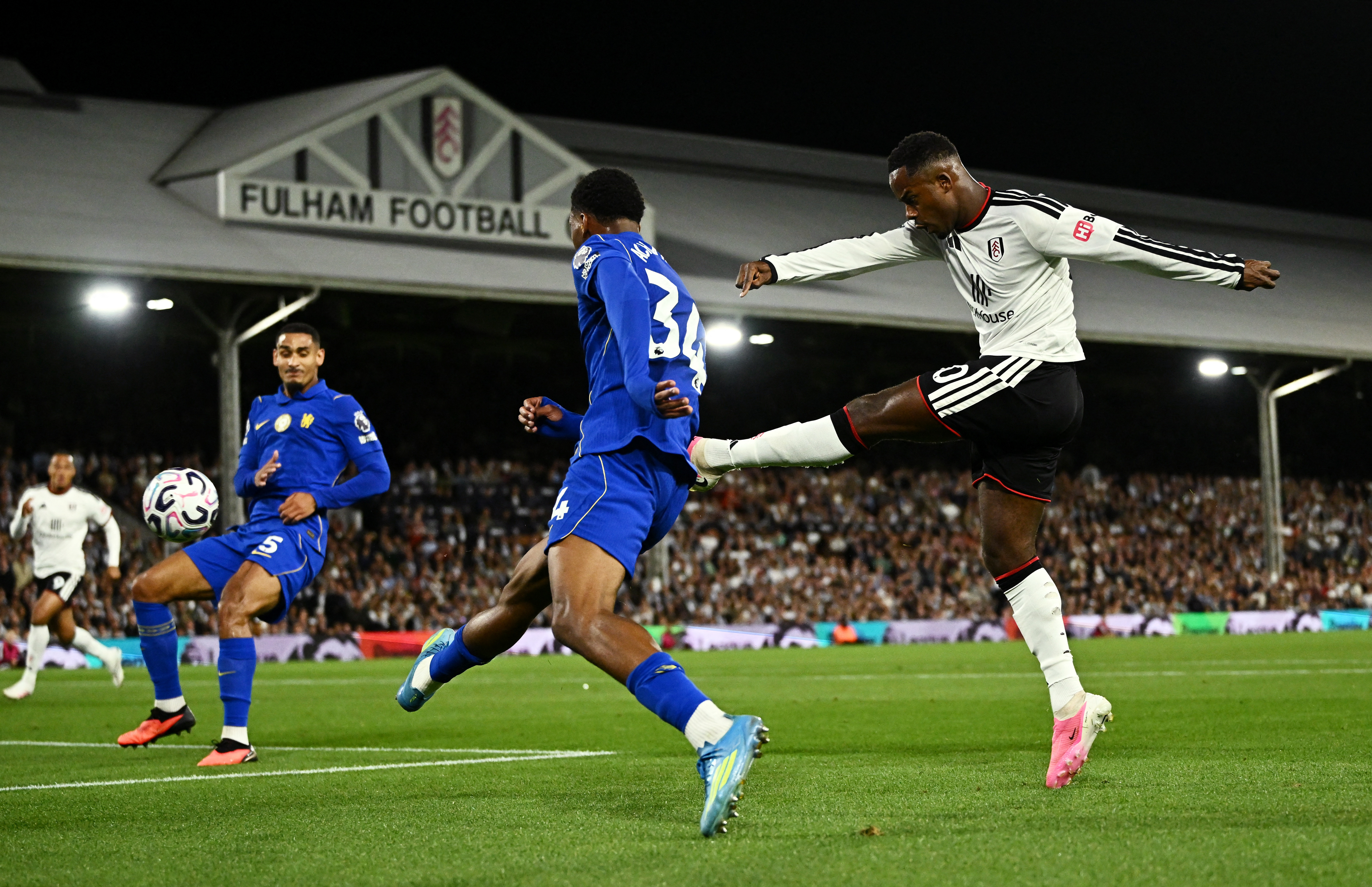 cover Chelsea start Alonso era with exciting 3-2 win at neighbours Fulham