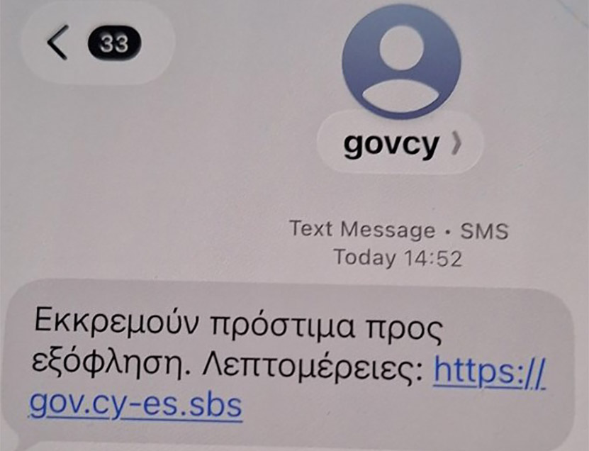 cover Woman loses more than €4,800 in fake fine scam