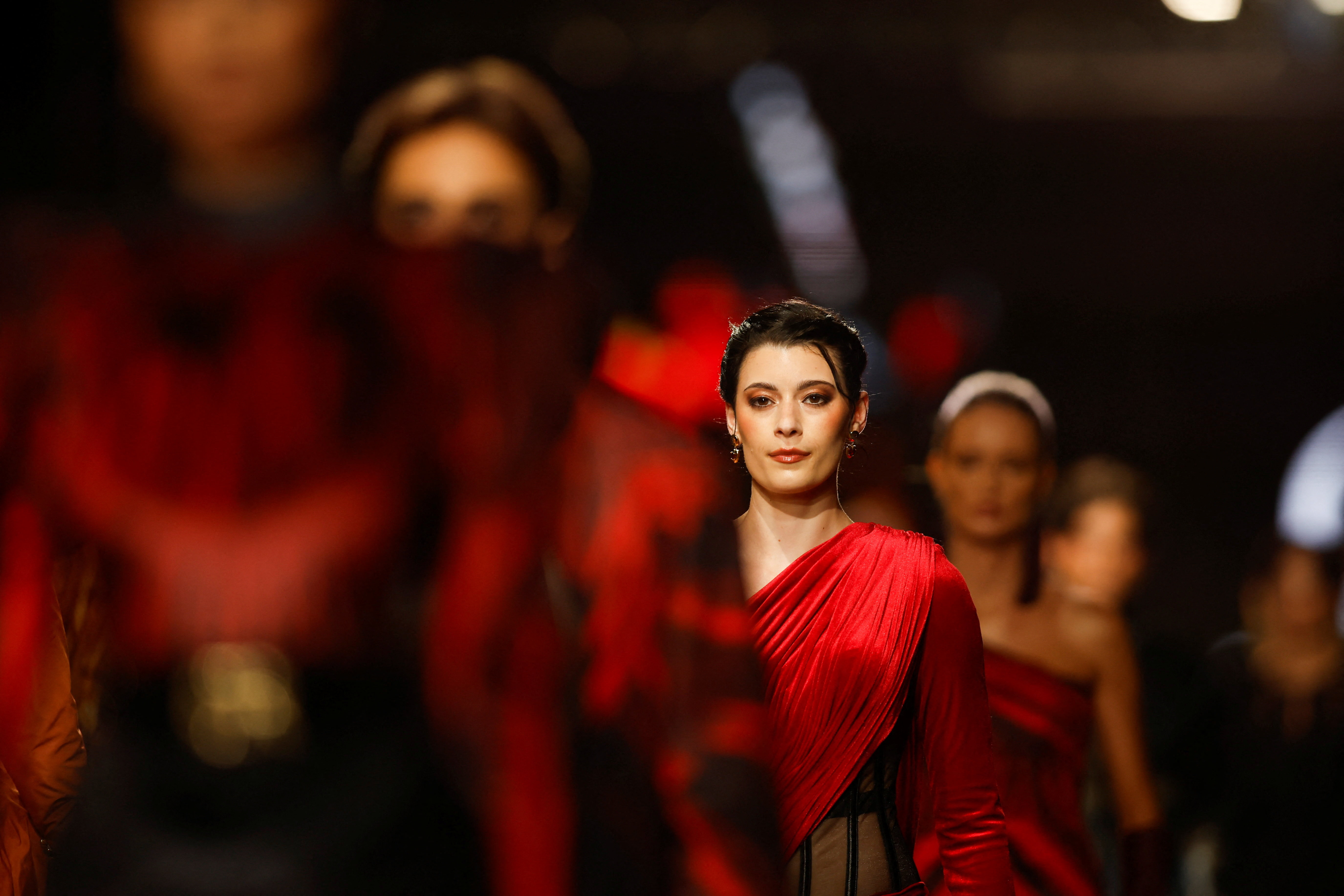 cover AI-generated fashion models: innovation, illusion or a step too far?