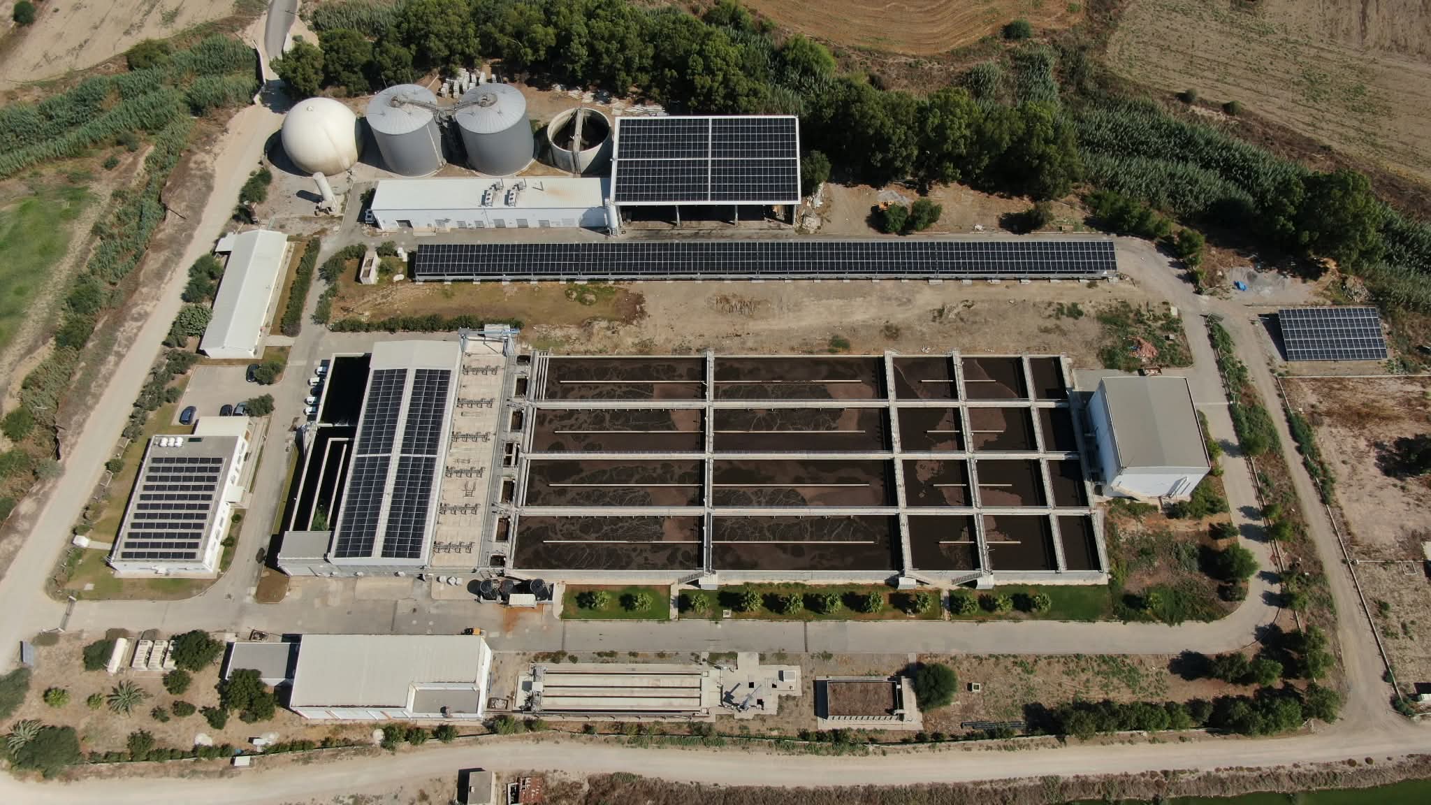 cover Solar farm installed to power Mia Milia wastewater treatment plant