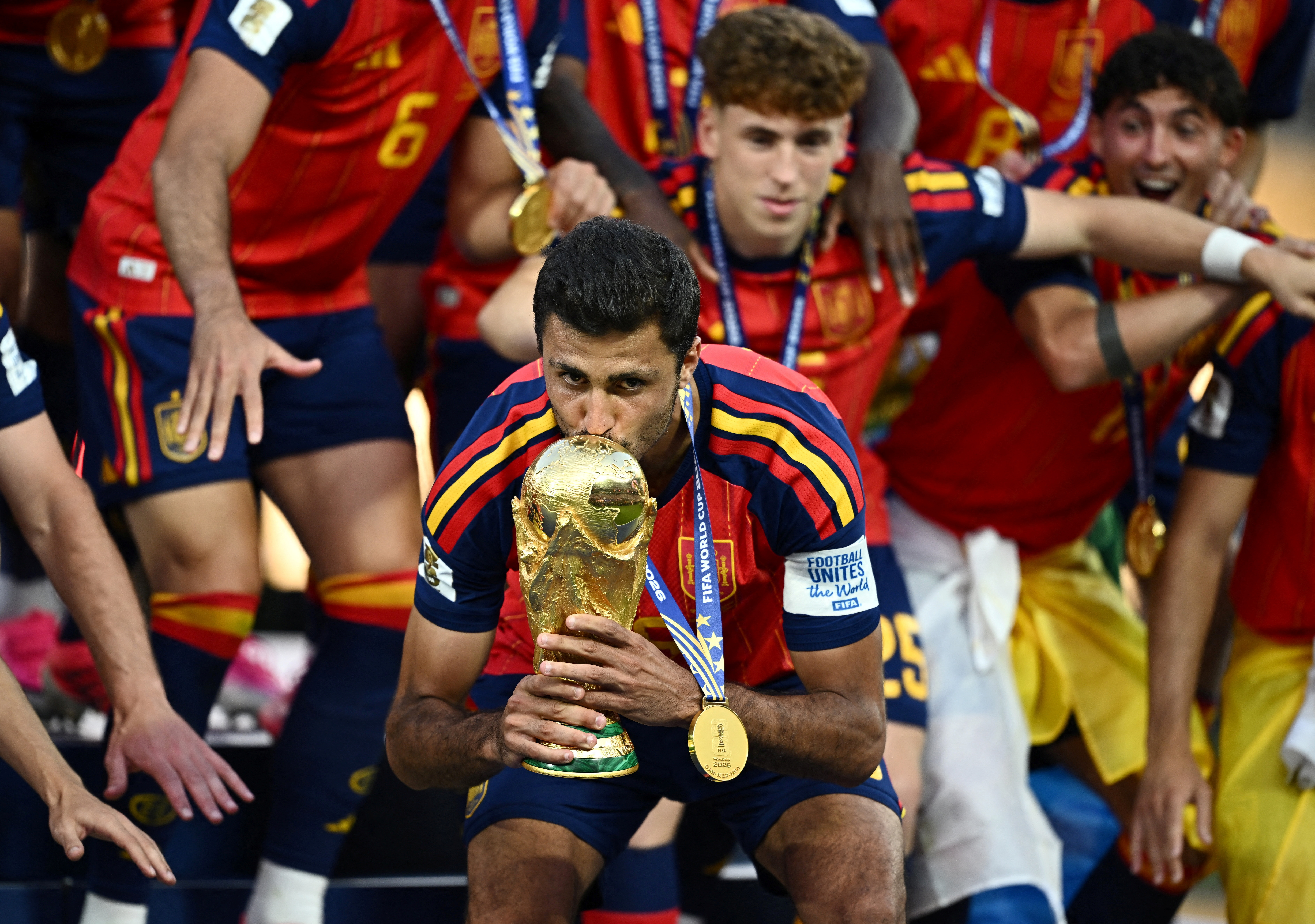 cover Man City accept Barcelona bid for Spain midfielder Rodri