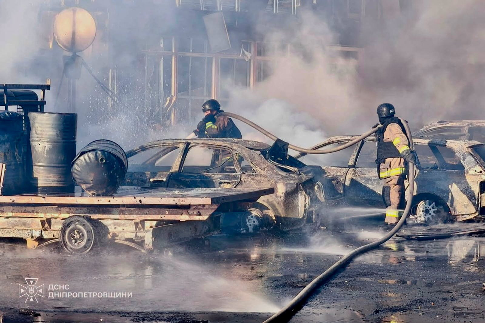 cover Russian strikes kill seven in Ukraine industrial hub of Pavlohrad