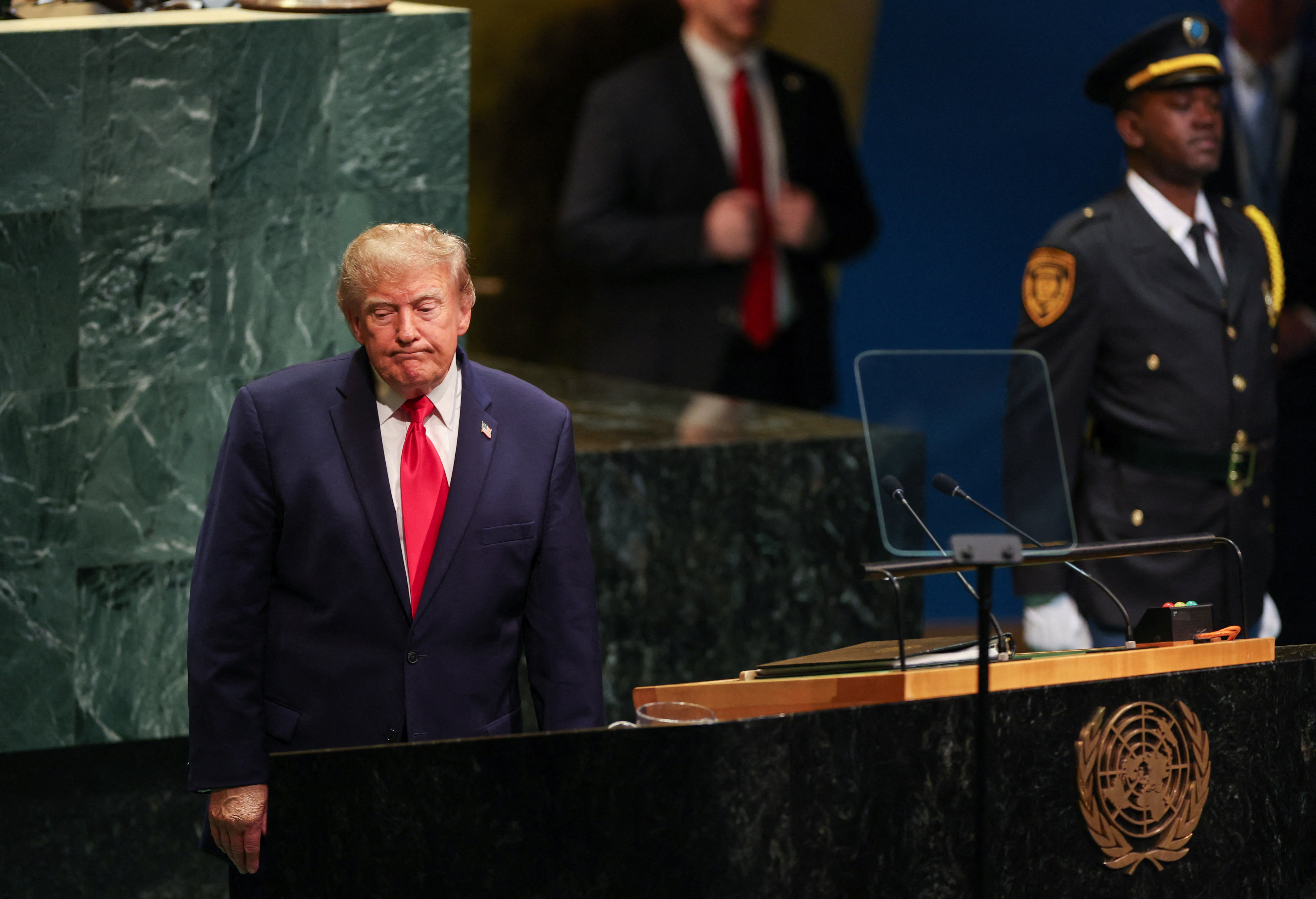 cover Trump urges complete isolation of Iran