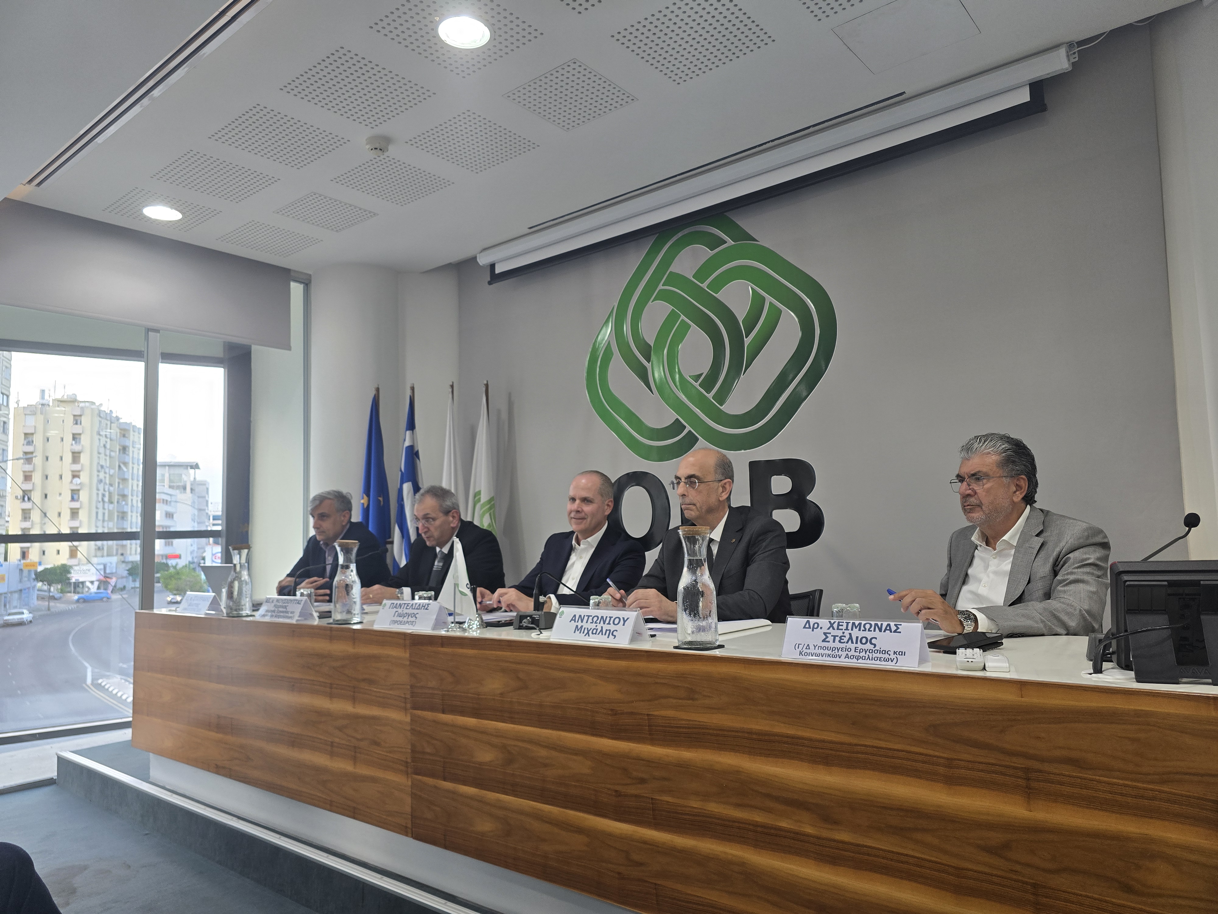 cover Oev raises funding and sustainability concerns over pension reform