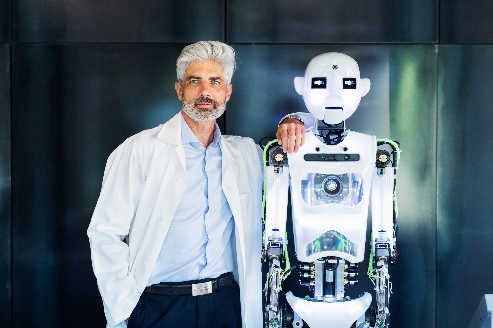 cover AI is transforming healthcare – but doctors still matter