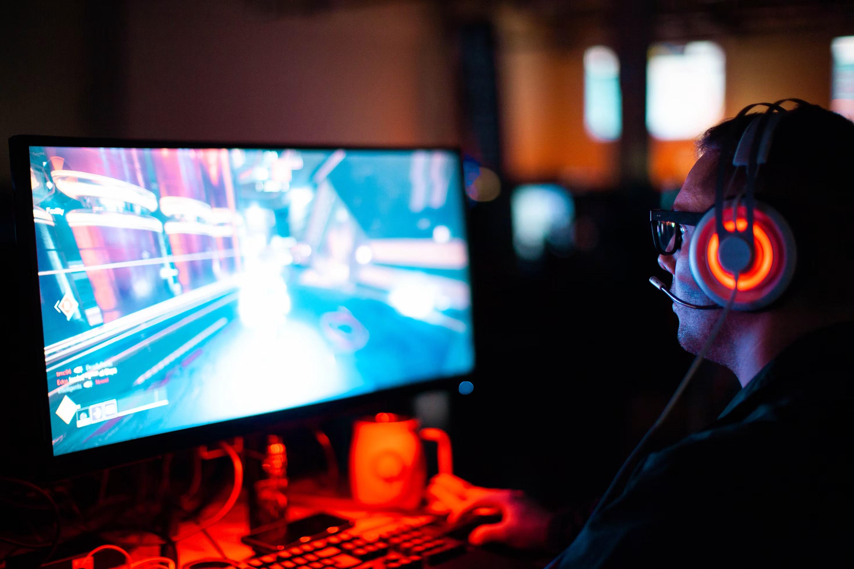 cover What you&#8217;re really paying for when someone else plays your RuneScape account