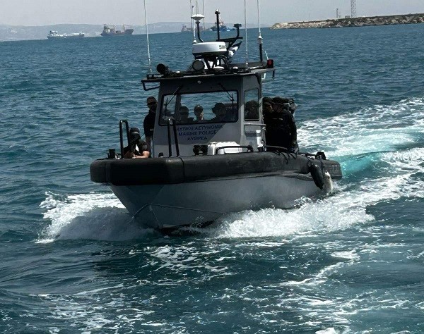 cover 21 rescued after boat capsizes off Limassol