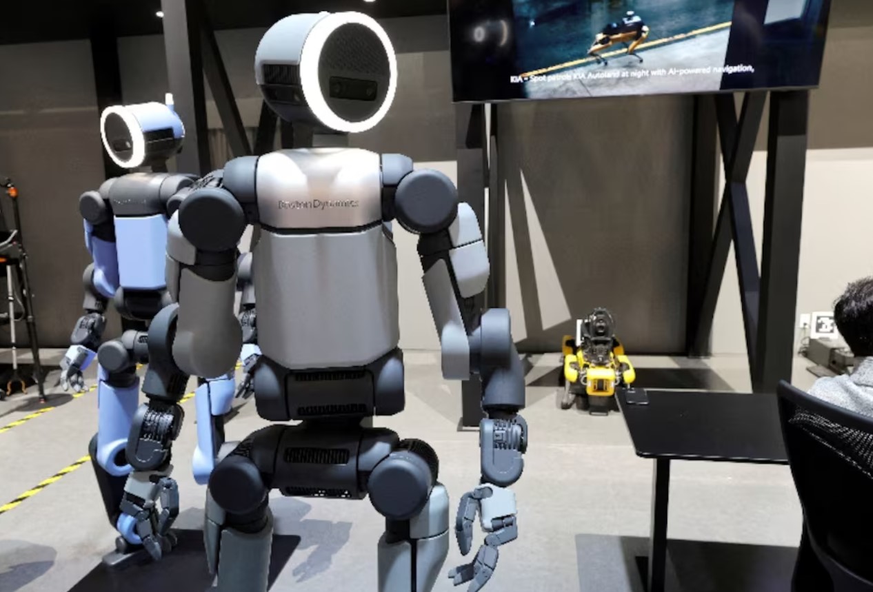 cover Humanoid robot firm Boston Dynamics faces delayed public listing
