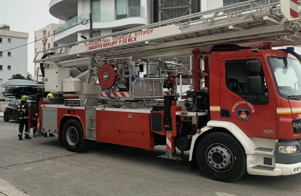 cover Vehicle catches fire in Paphos municipal car park