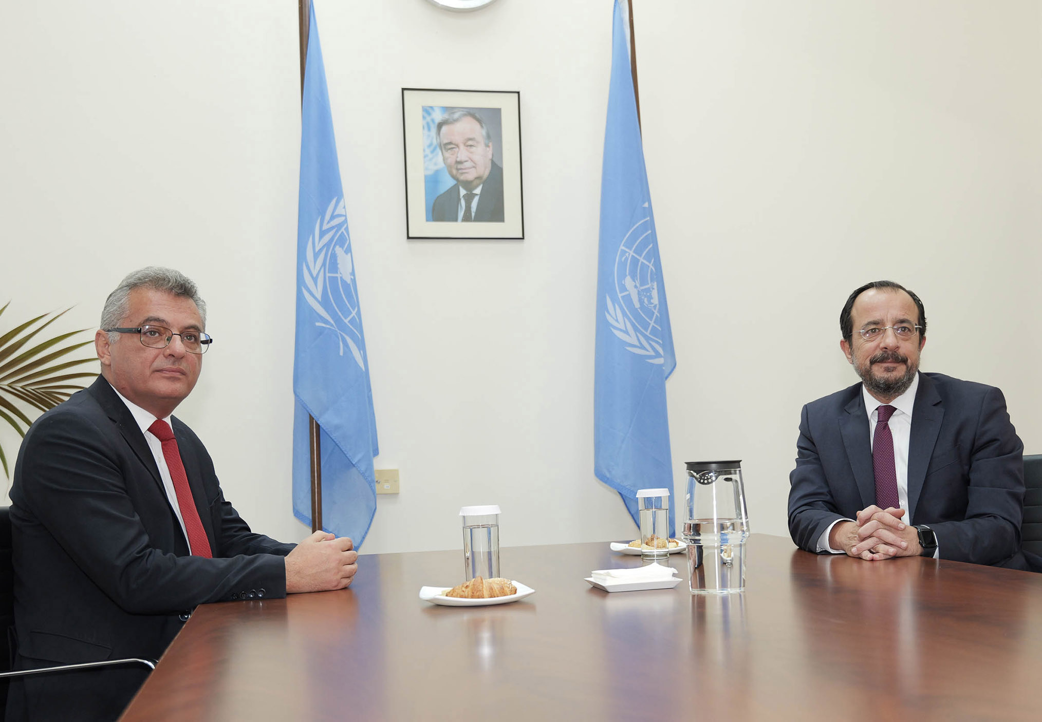 cover Leaders’ meeting ends without joint statement