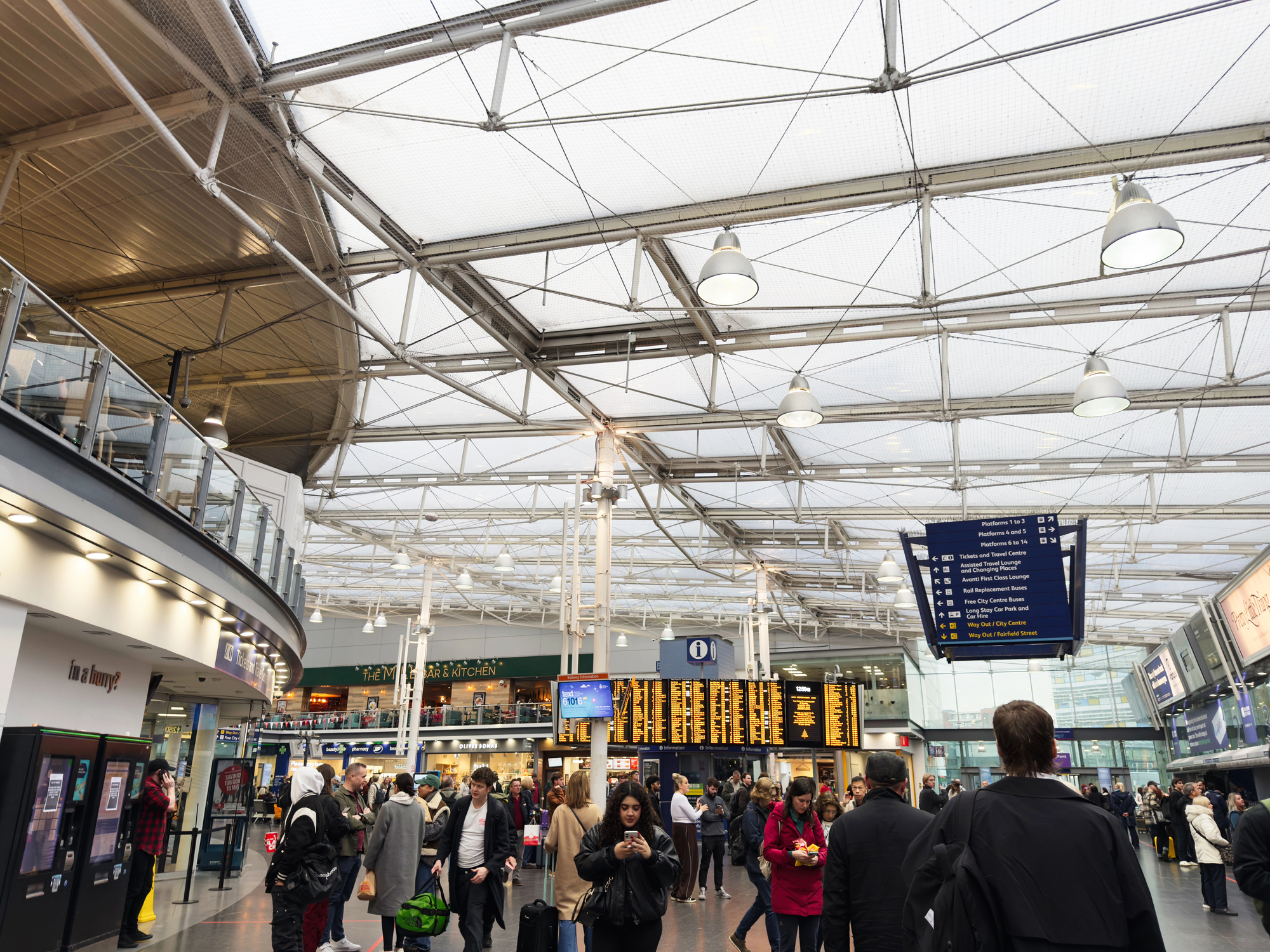 cover Delays at some UK airports due to latest air traffic control failure