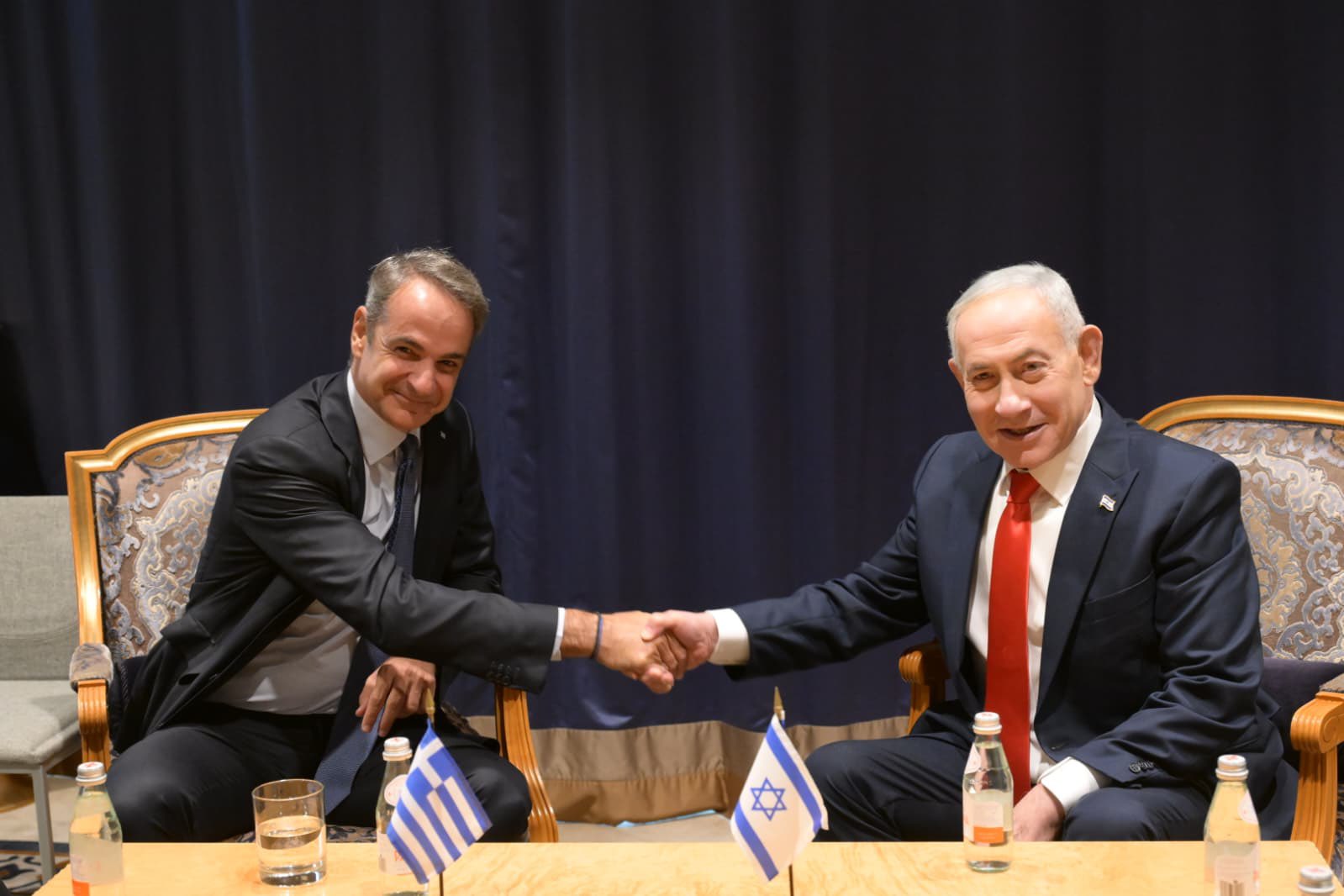 image Mitsotakis, Netanyahu discuss plans for new meeting with Cyprus