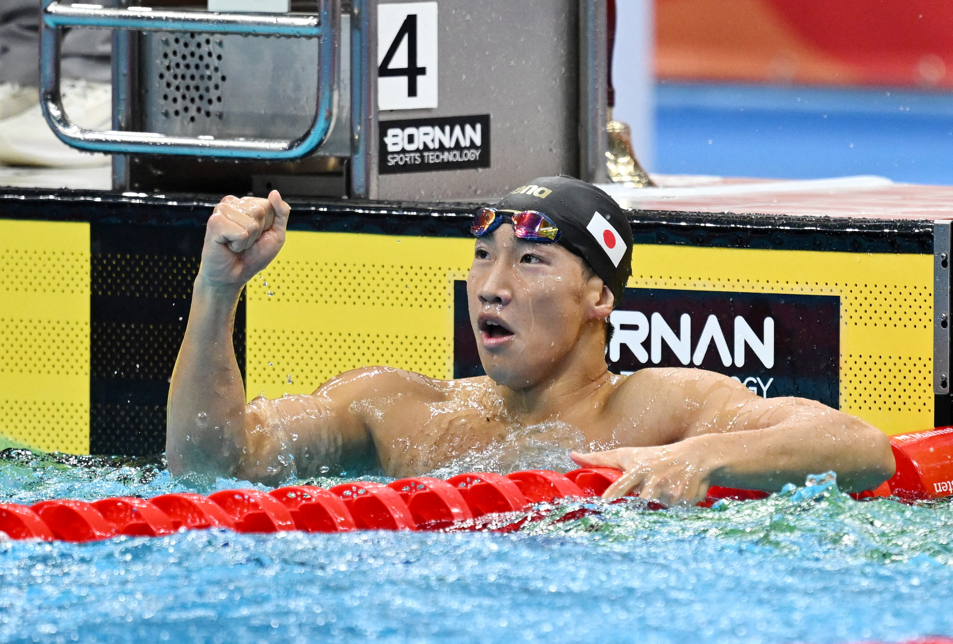cover Japan&#8217;s Ohashi smashes 200m breaststroke world record for Asian Games gold