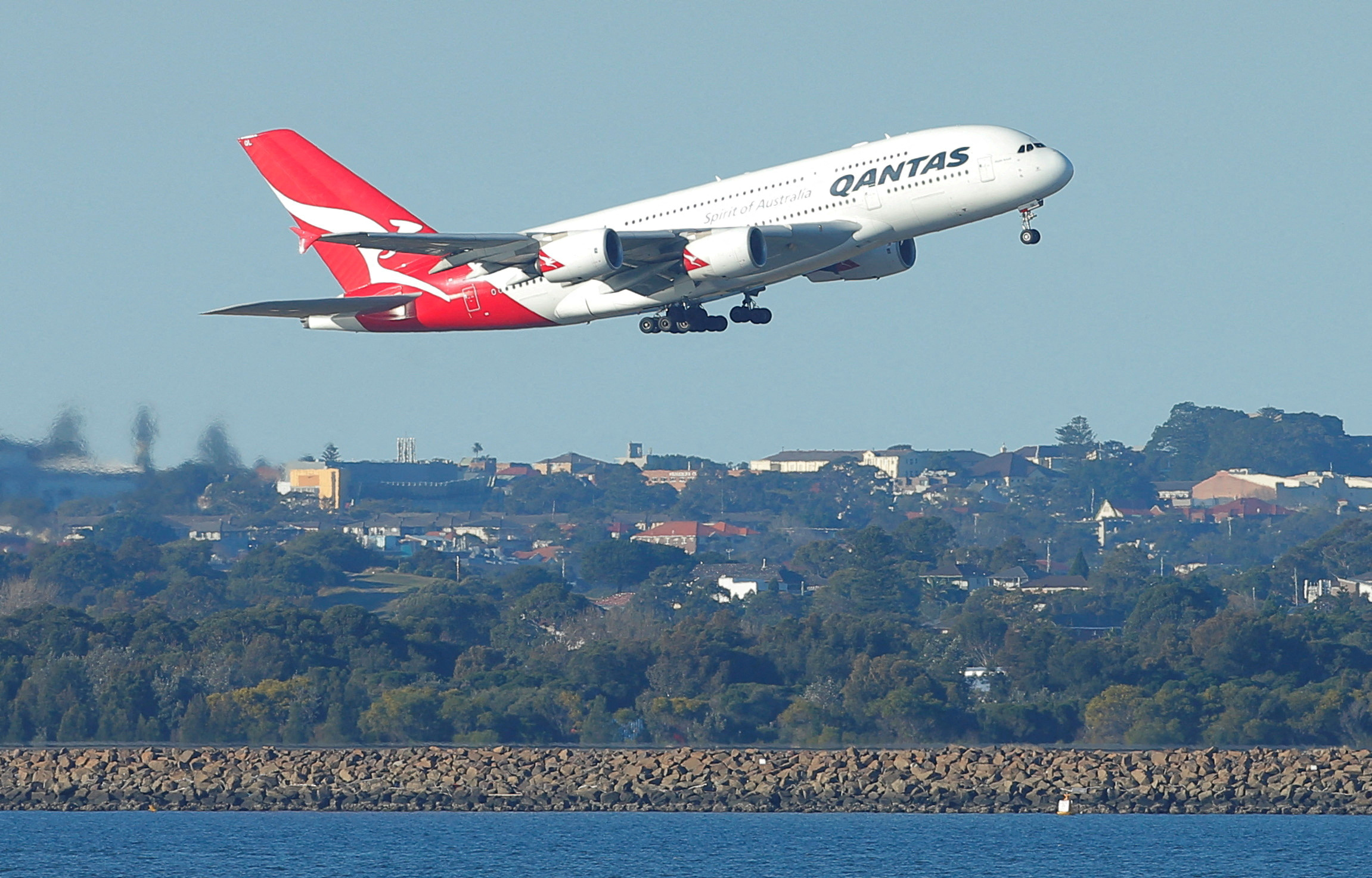 cover Five controllers flagged high fatigue risk during Qantas near-miss