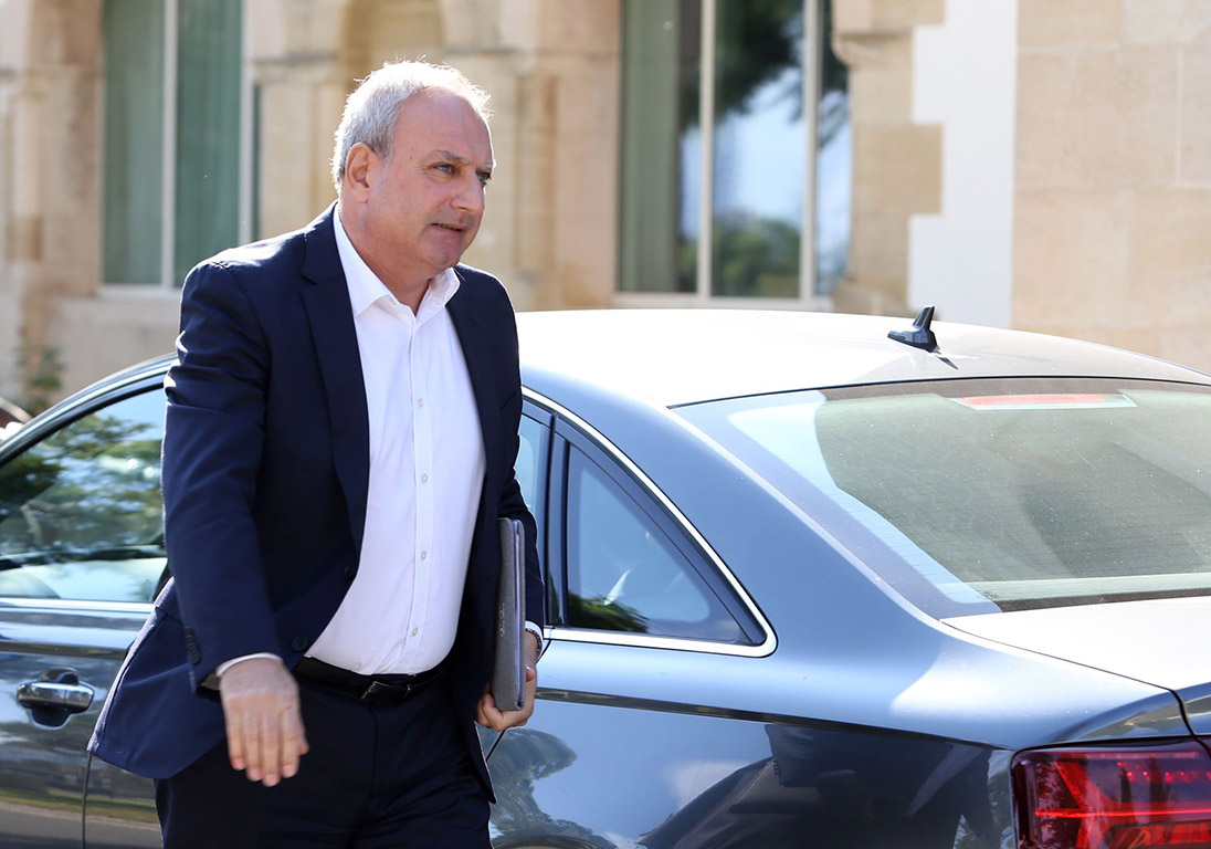 cover Stefanou: we have no right to let Cyprus problem fall into deadlock