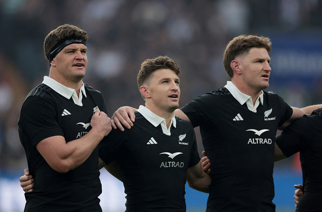 cover All Blacks crush Australia with second-half blitz to retain Bledisloe Cup 