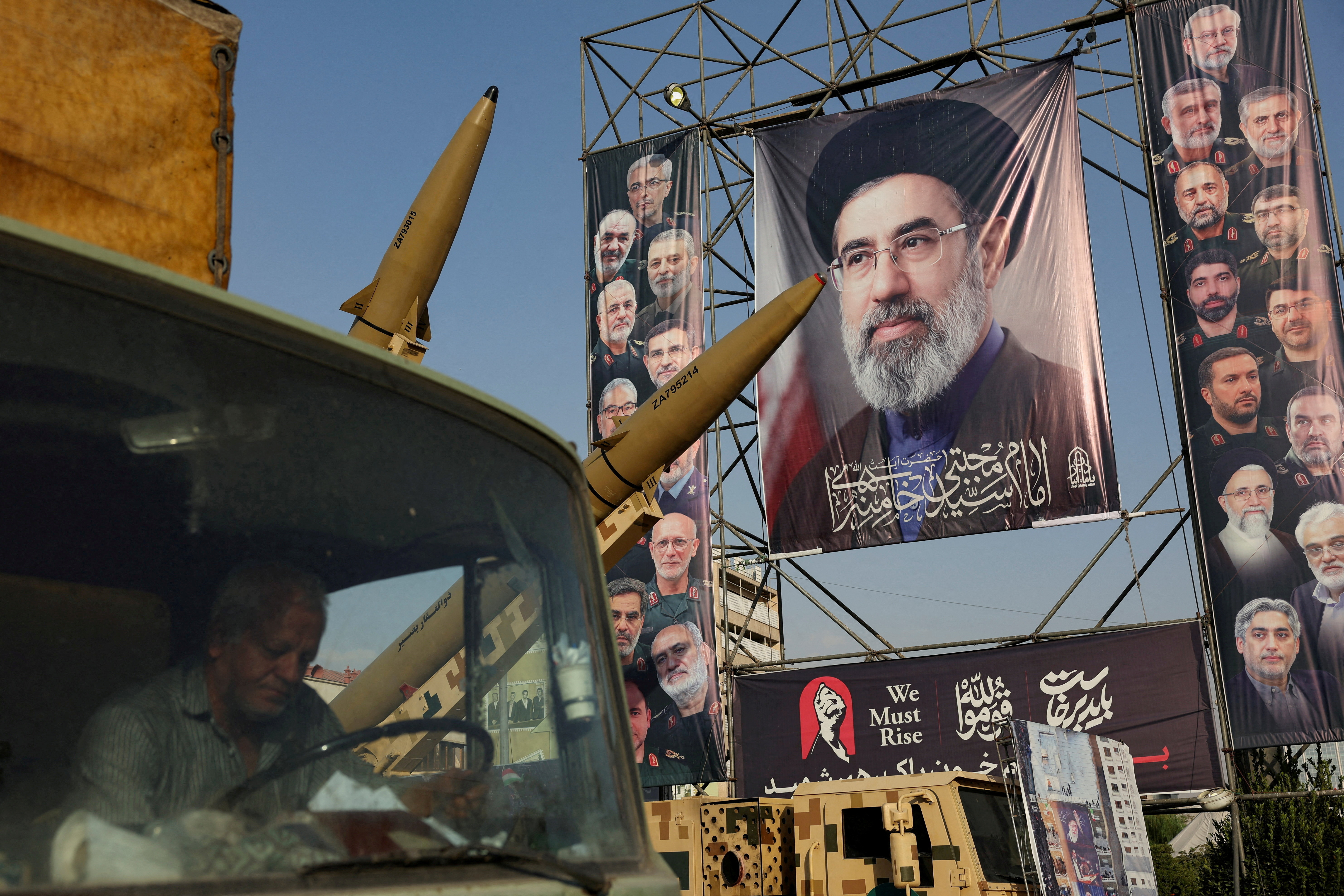 cover Iran readies harder retaliation if attacked as diplomacy faces long odds