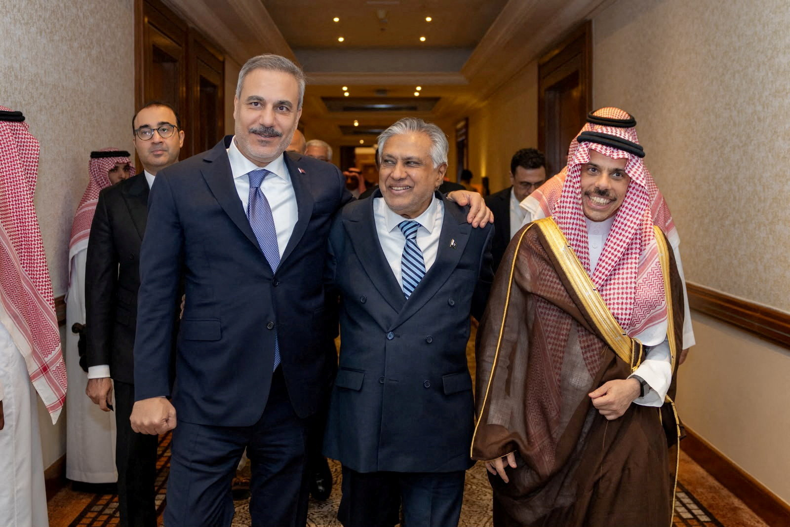 cover Pakistan, Saudi Arabia and Turkey agree rapid force deployment in Saudi Arabia