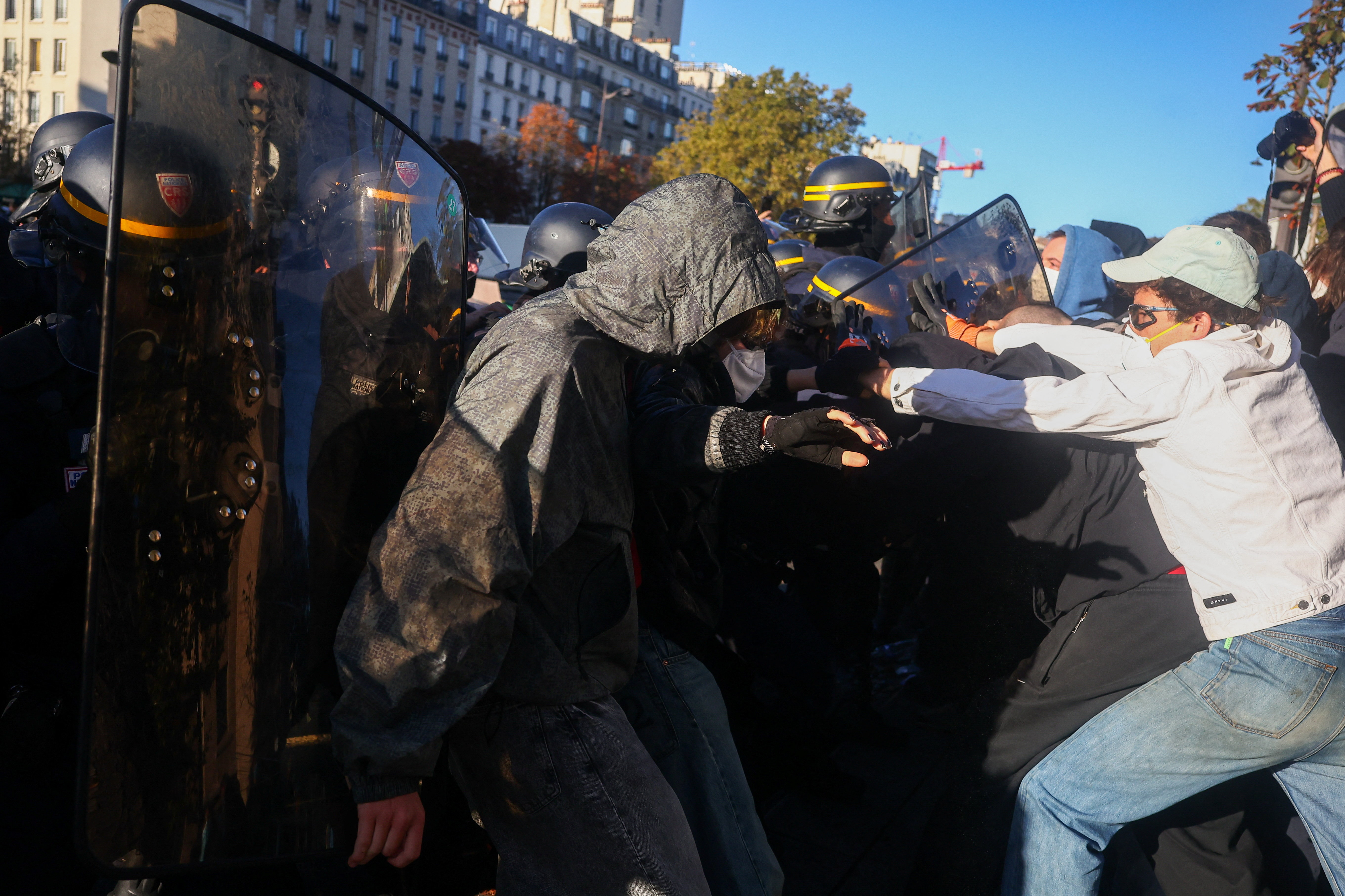 cover French students renew protests despite government promises