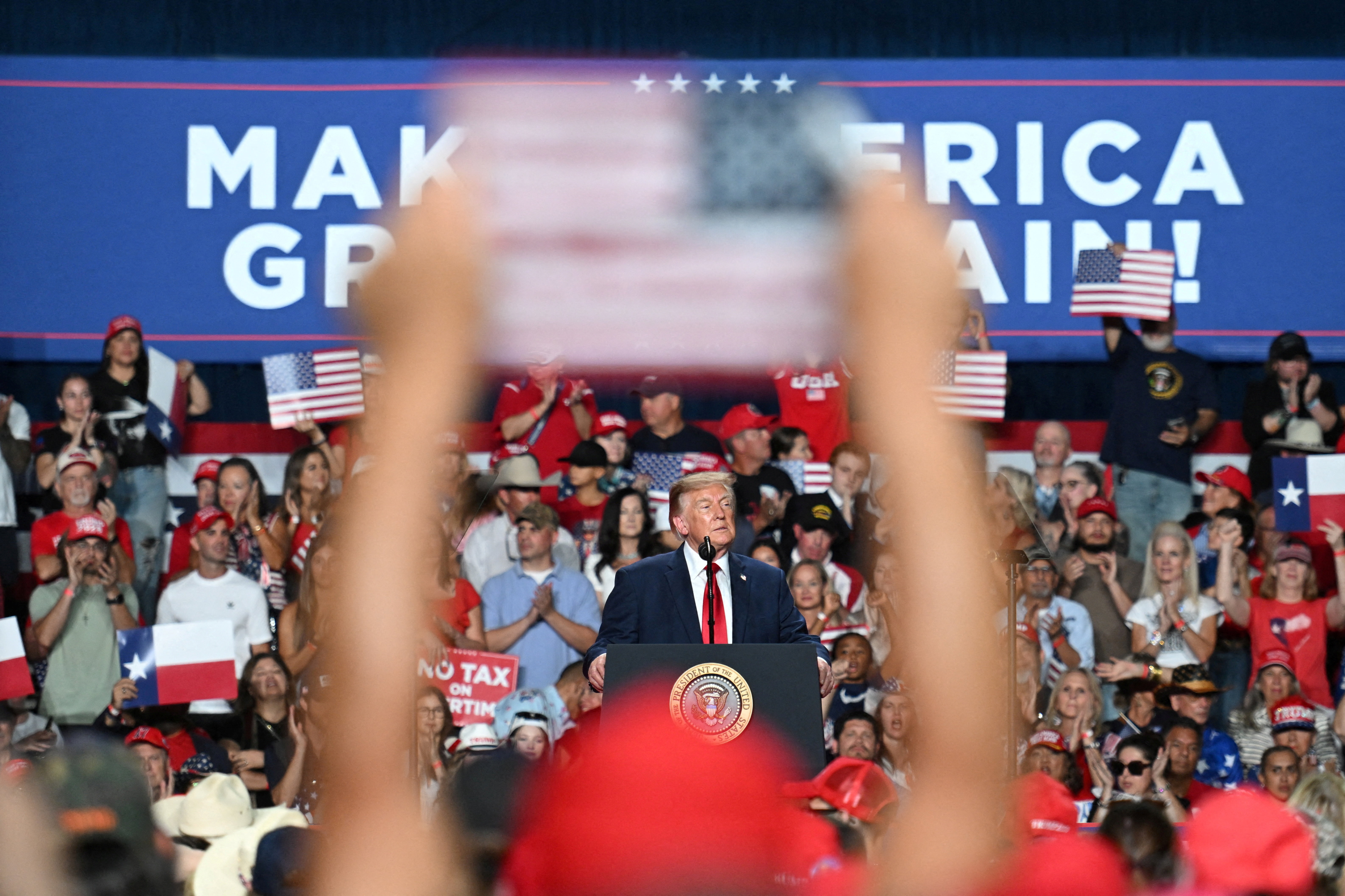 image Trump invokes France unrest in tight Kansas Senate race