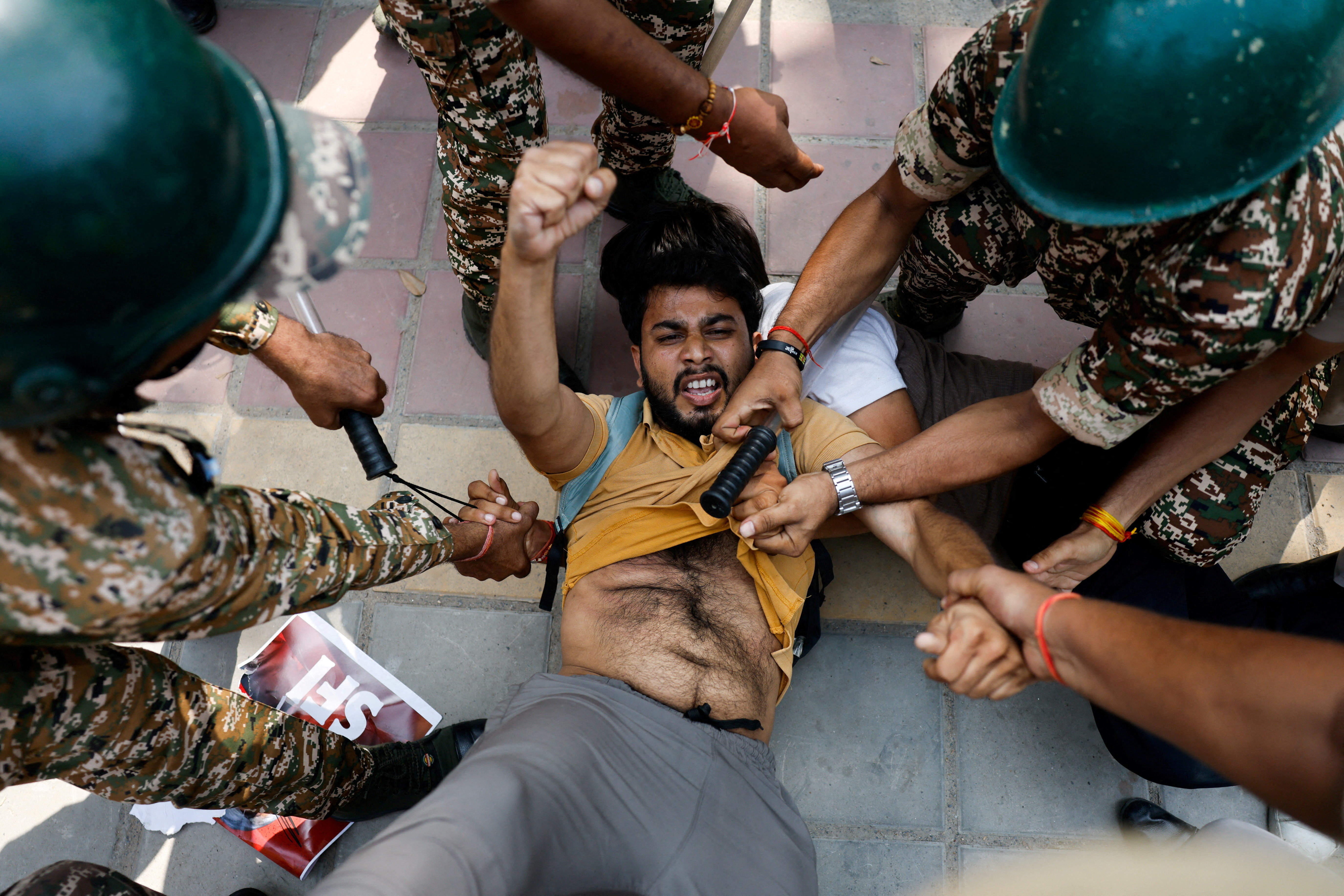 cover India detains youth &#8216;cockroach&#8217; leader to defuse rally against election chief