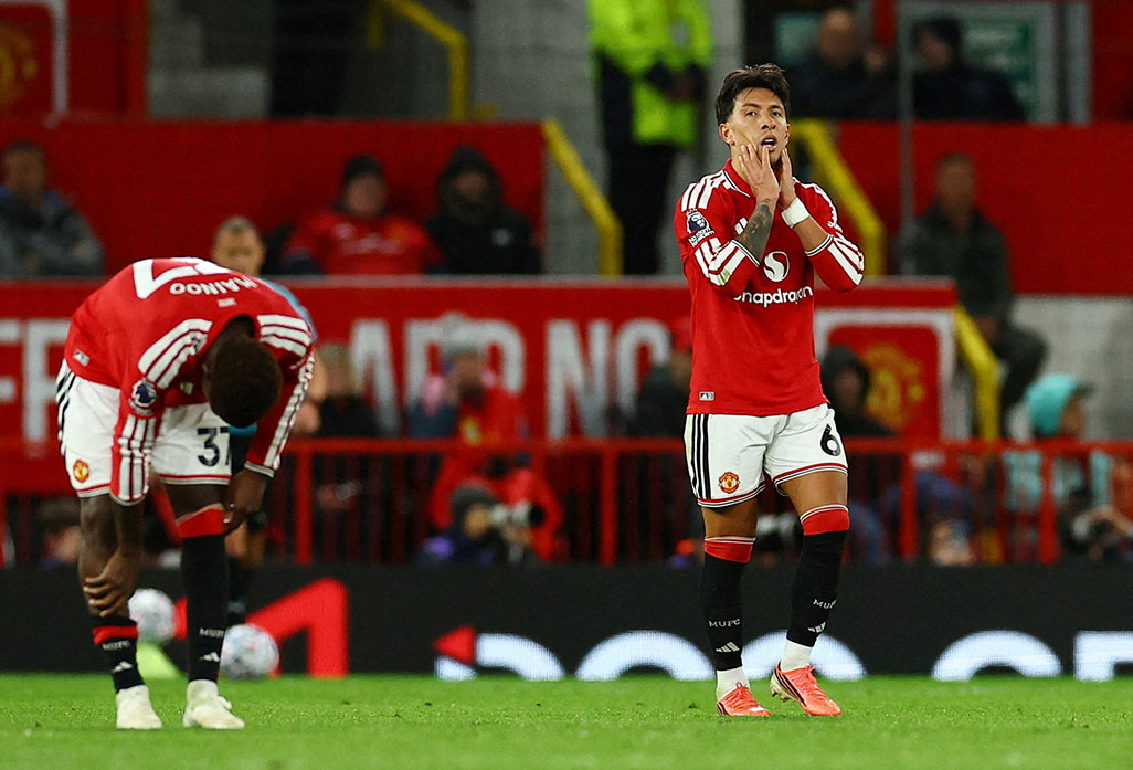 cover Carrick backs Man United to emerge from rough spell ahead of Atletico test