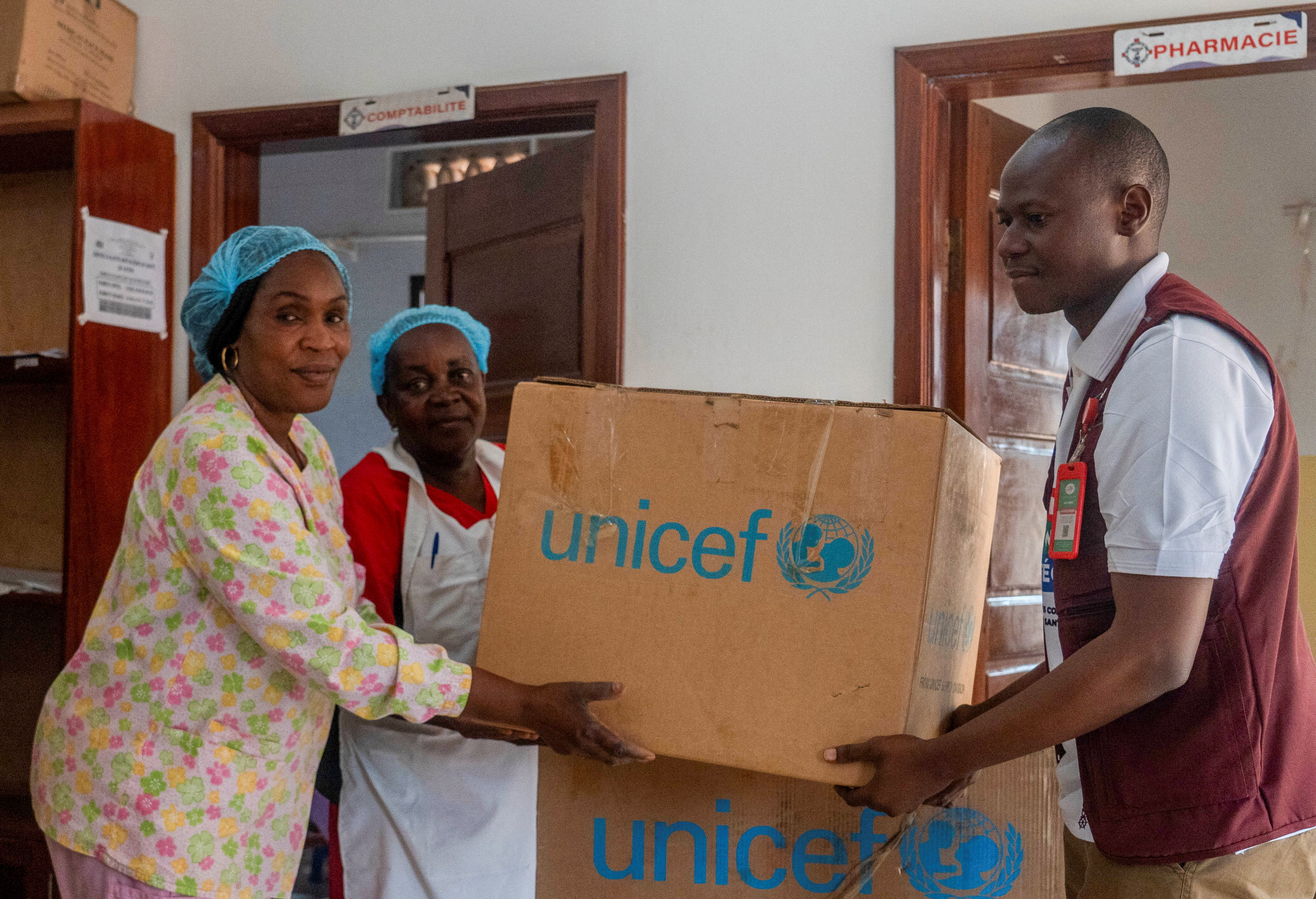cover Congo Ebola outbreak spreads to new province bordering Central African Republic