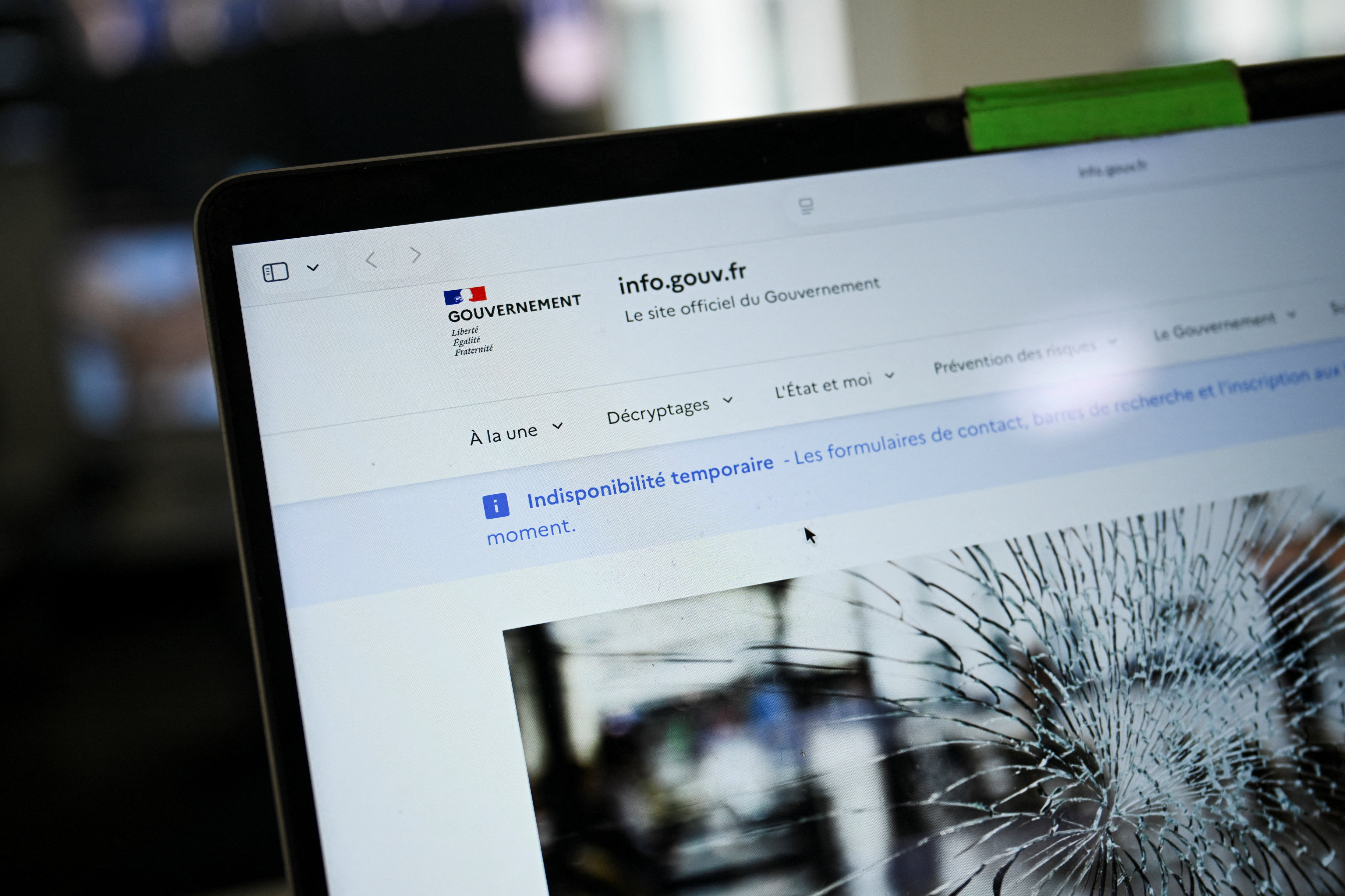 cover Websites down worldwide as critical cyber-security update issued