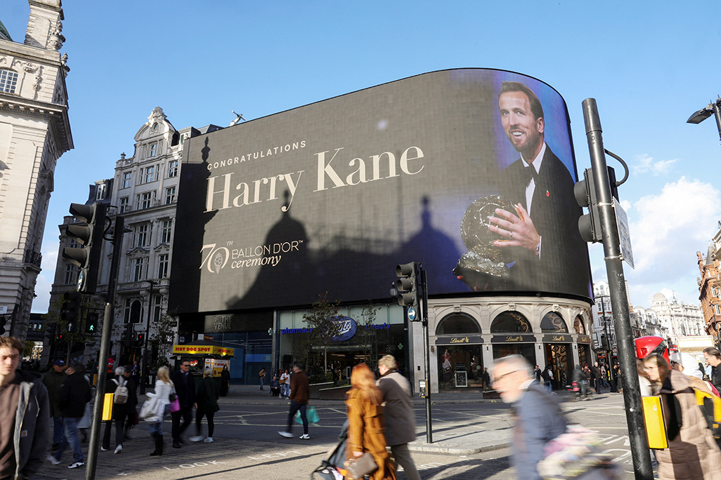 cover Ballon d&#8217;Or title will help keep Kane at Bayern, says Matthaeus