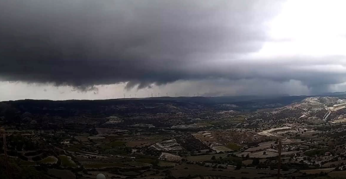 cover Heavy rain, storms and winds batter Cyprus